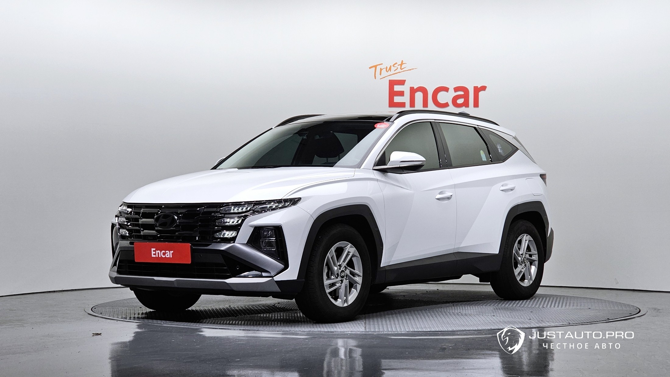 Автомобиль Hyundai Tucson