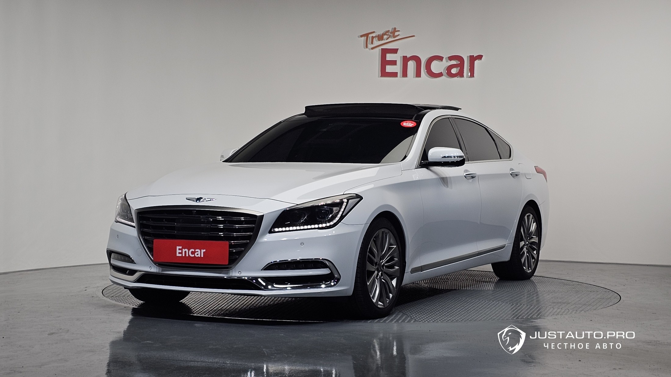 Автомобиль Genesis G80