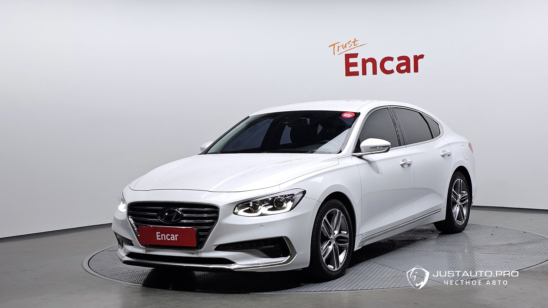 Автомобиль Hyundai Grandeur