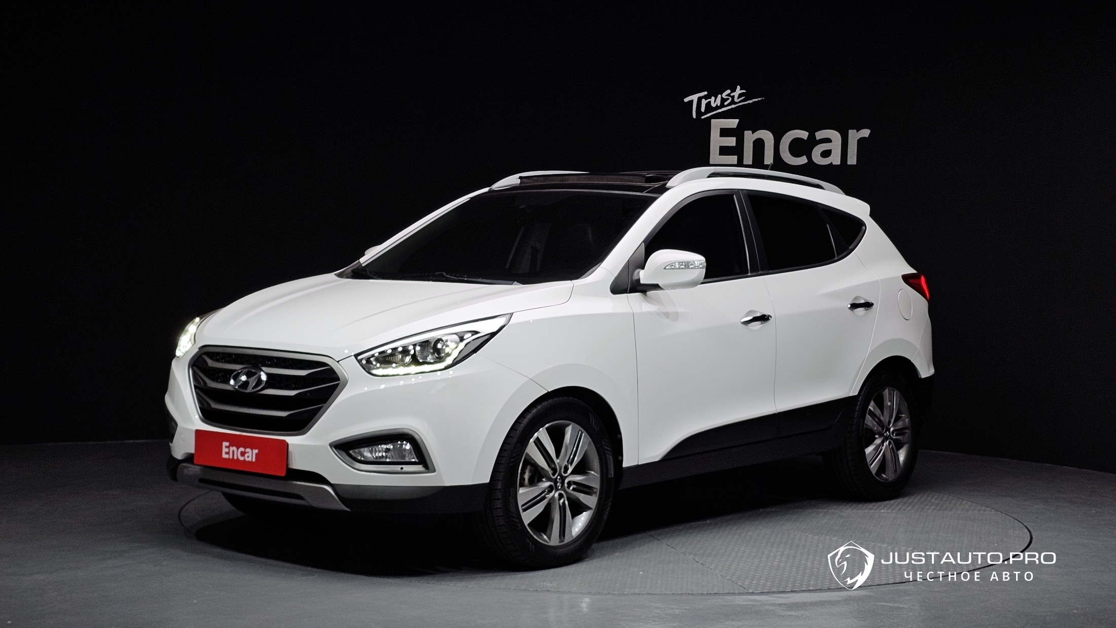 Автомобиль Hyundai Tucson