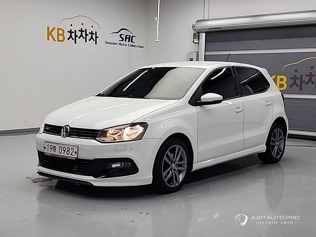 Автомобиль Volkswagen Polo