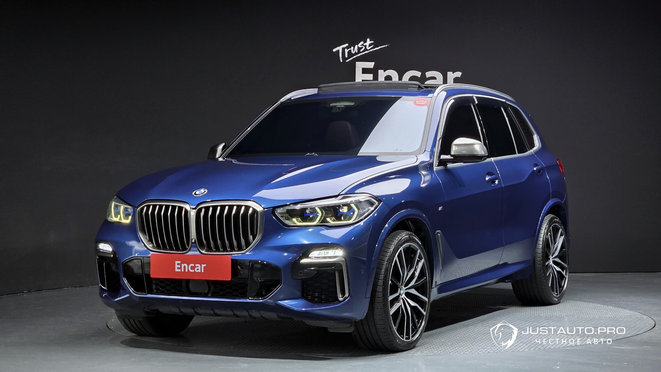 Автомобиль BMW X5