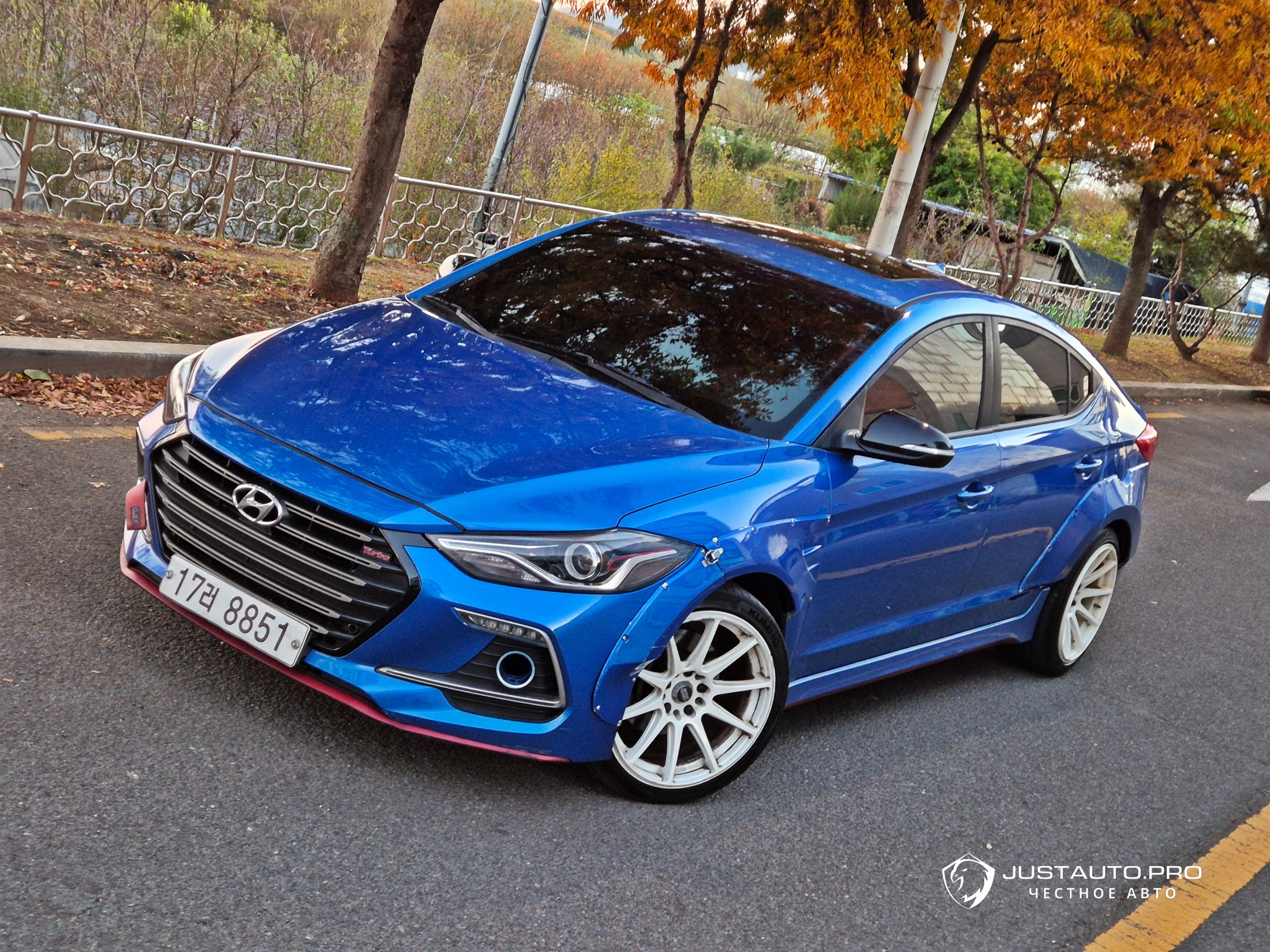 Автомобиль Hyundai AVANTE