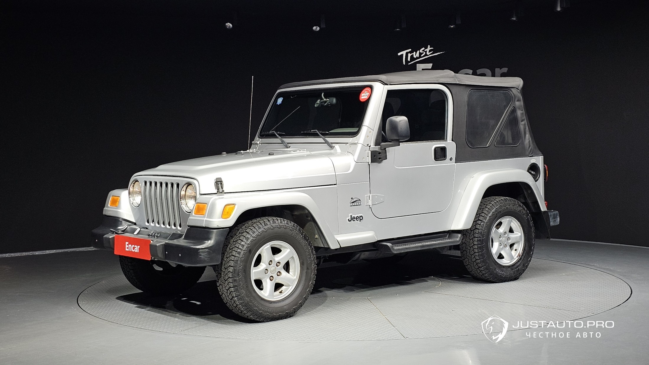Автомобиль Jeep Wrangler