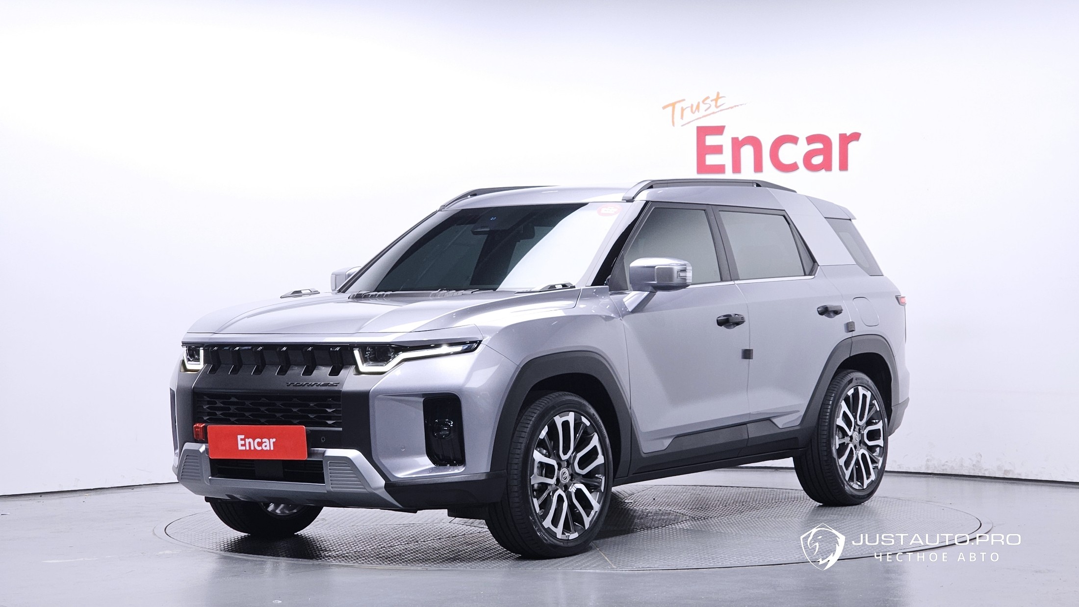 Автомобиль KG_Mobility_Ssangyong Torres