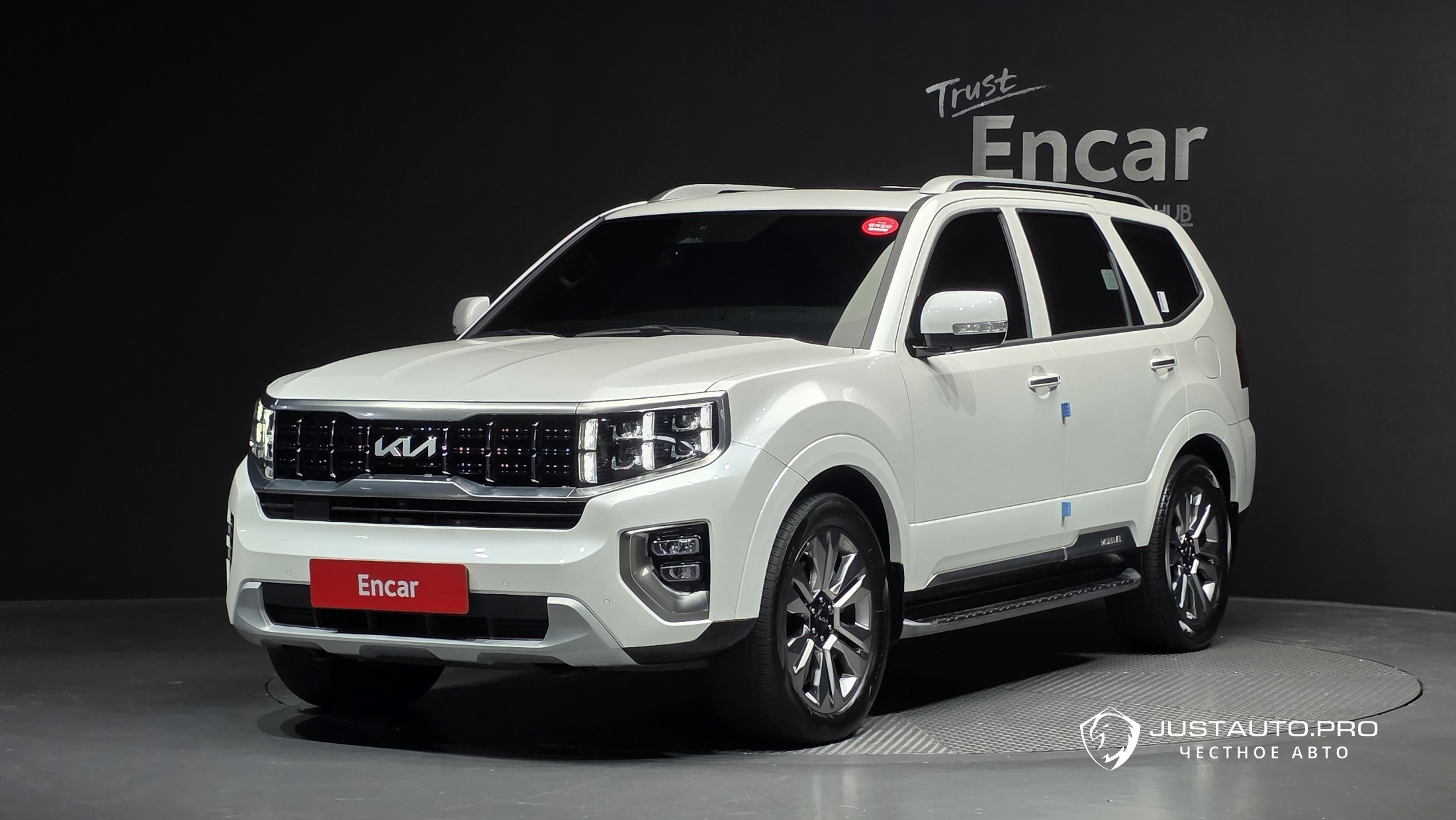 Автомобиль Kia Mohave