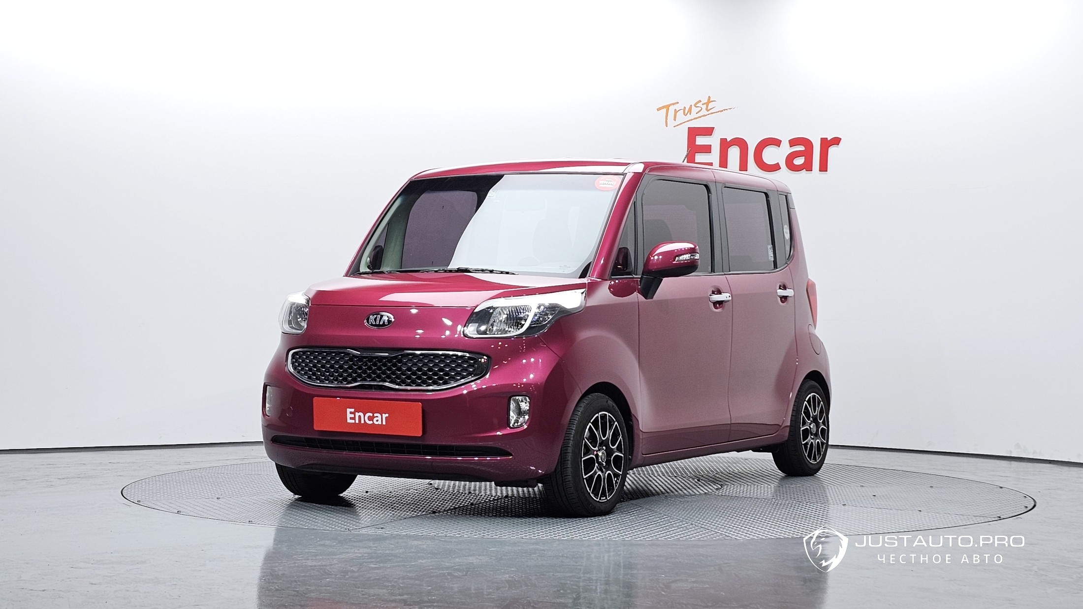 Автомобиль Kia RAY