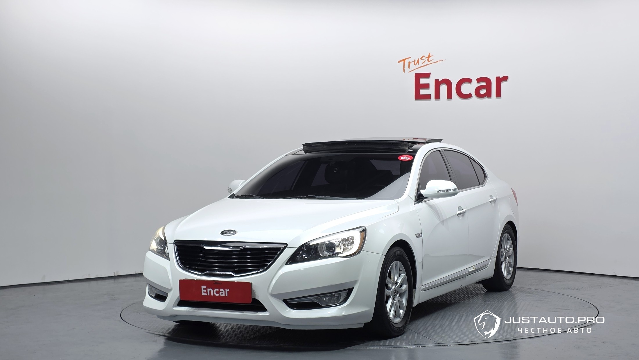 Автомобиль Kia K7