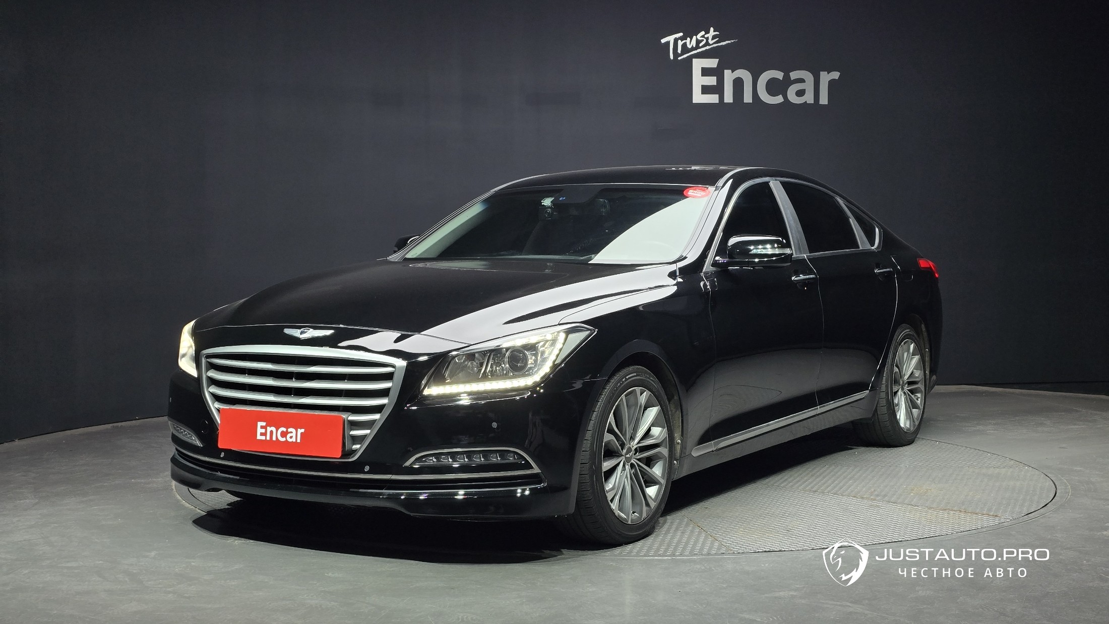 Автомобиль Hyundai Genesis