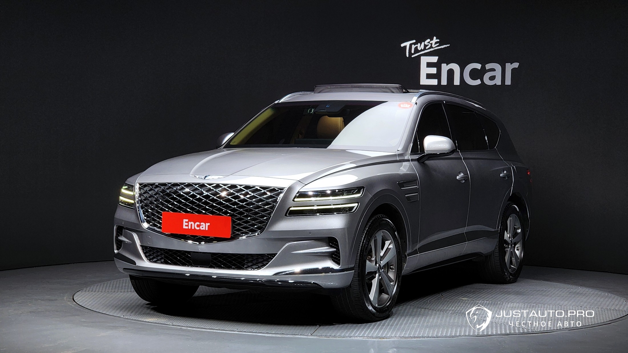 Автомобиль Genesis GV80