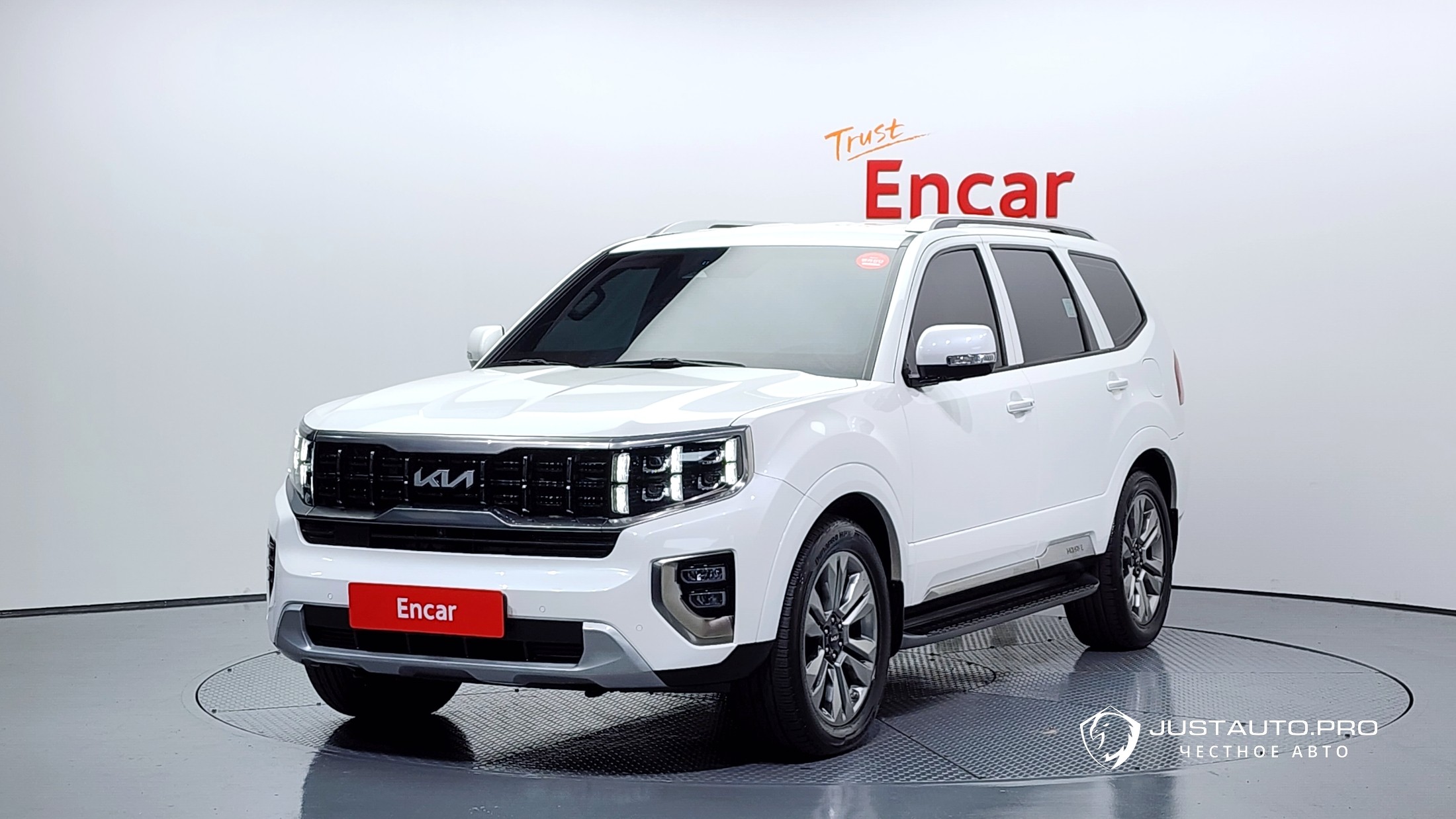 Автомобиль Kia Mohave