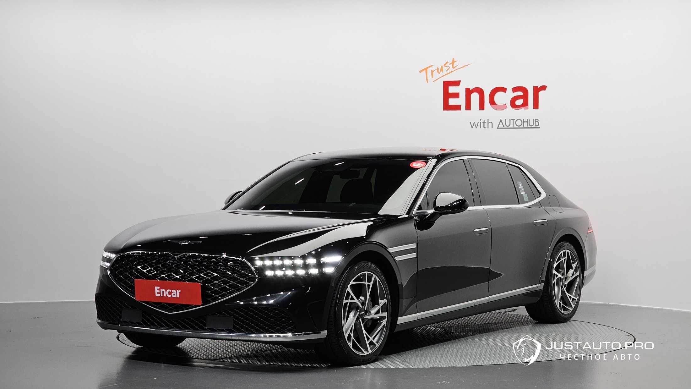 Автомобиль Genesis G90