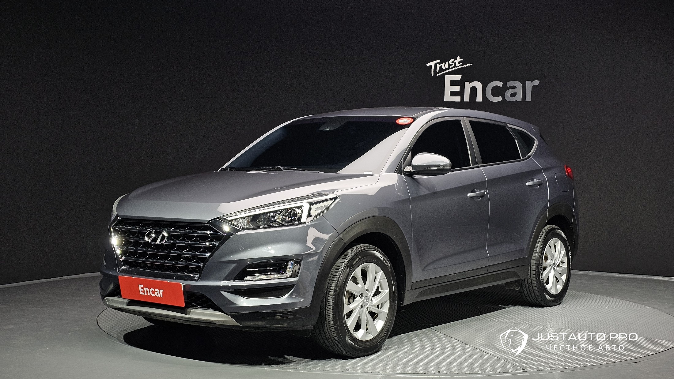 Автомобиль Hyundai Tucson