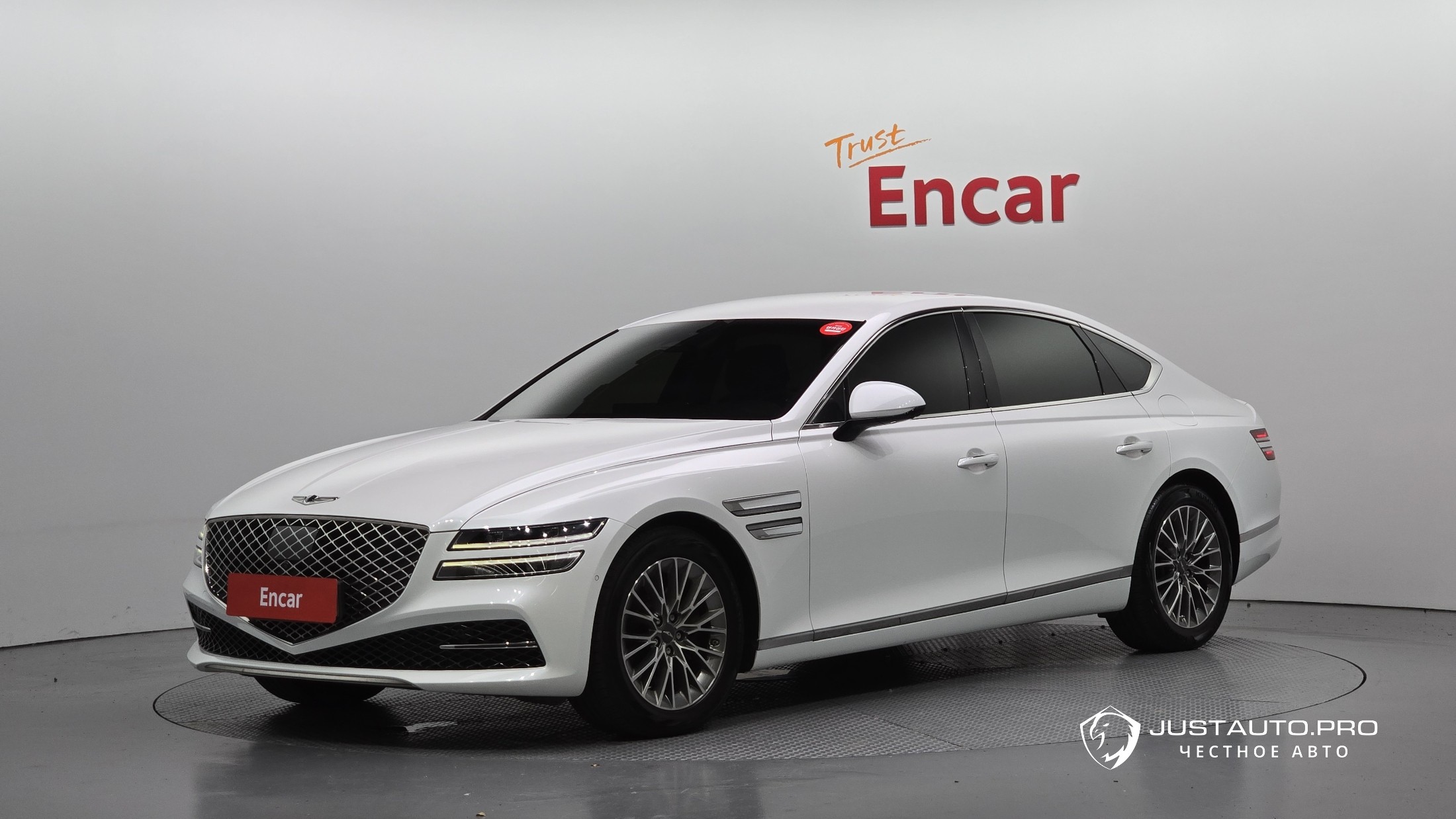 Автомобиль Genesis G80