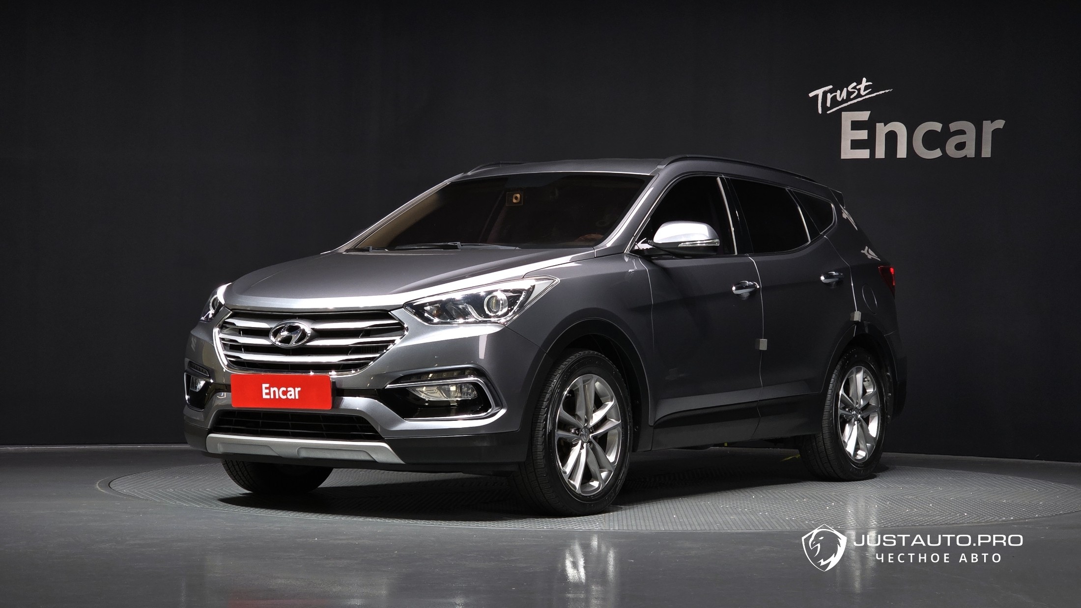 Автомобиль Hyundai Santafe