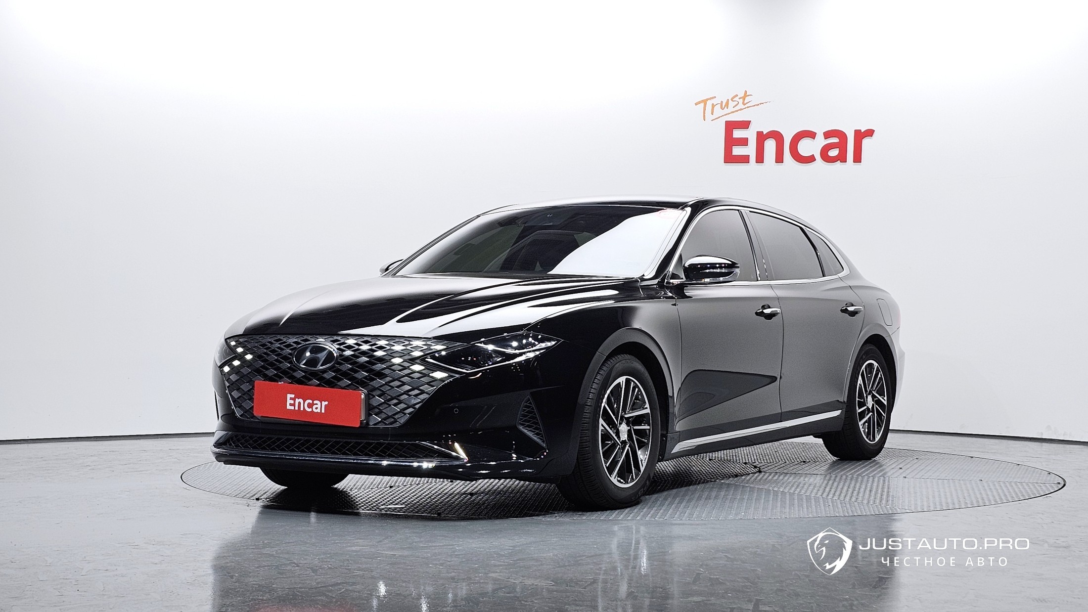 Автомобиль Hyundai Grandeur