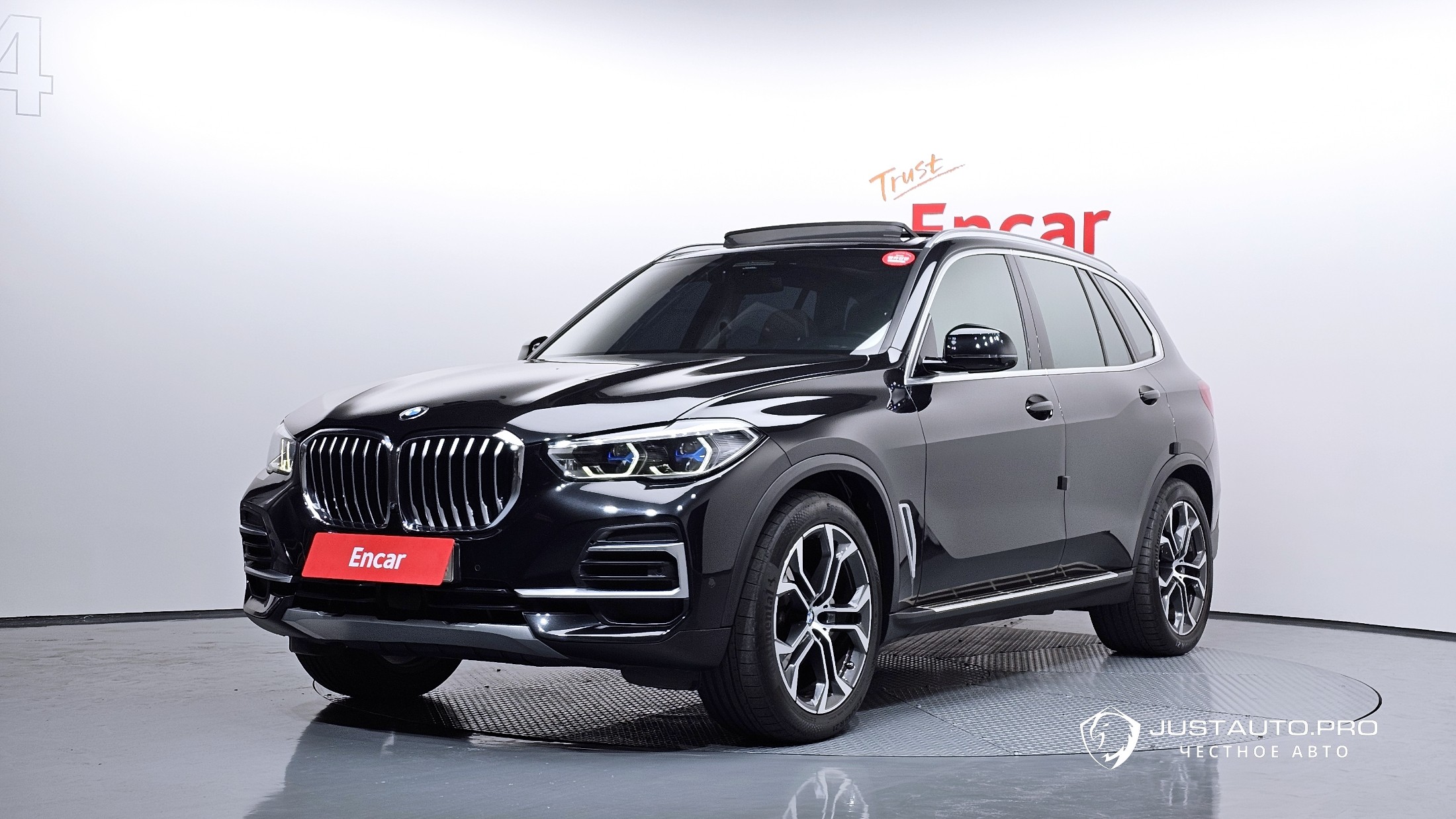 Автомобиль BMW X5