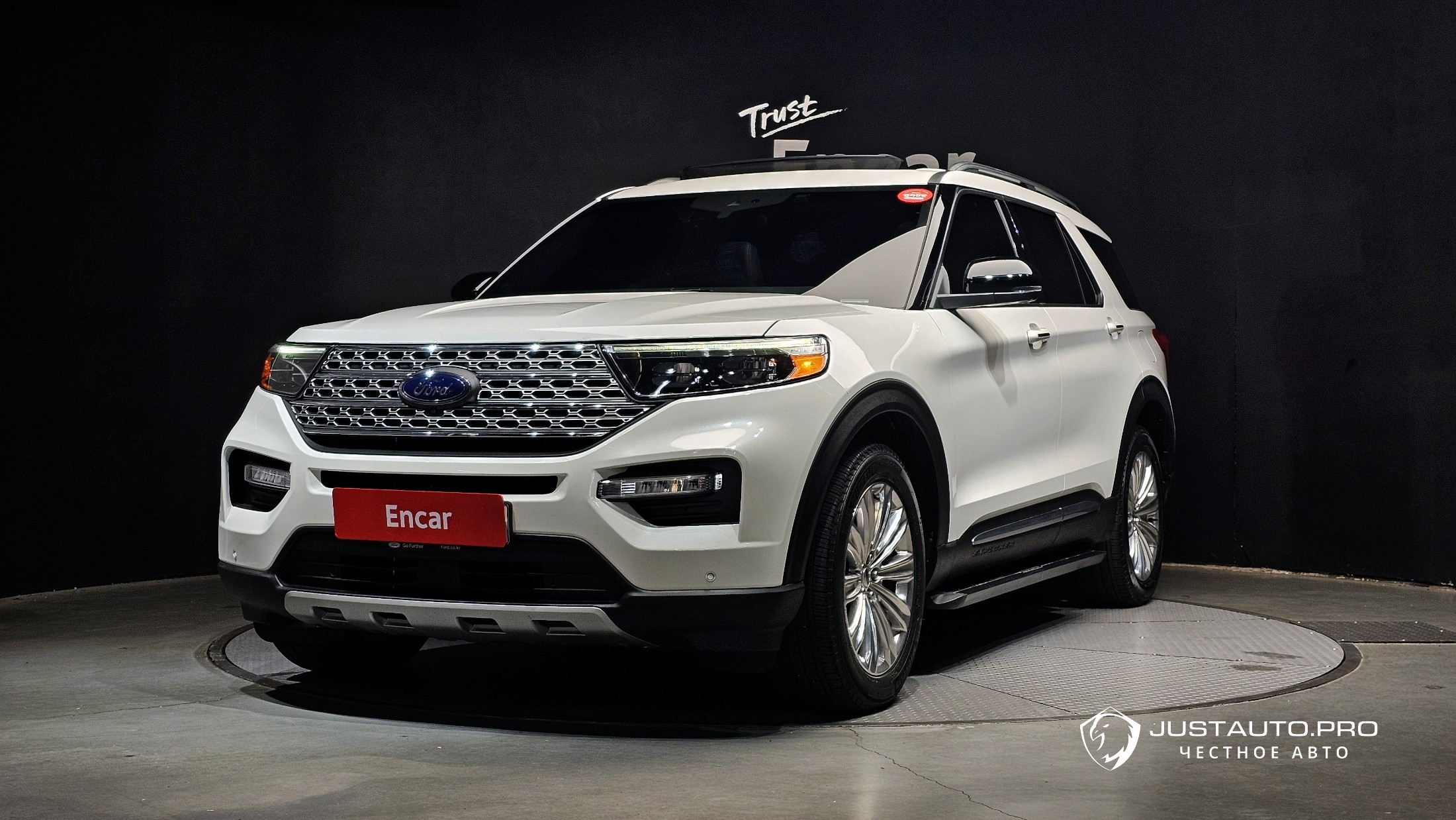 Автомобиль Ford Explorer