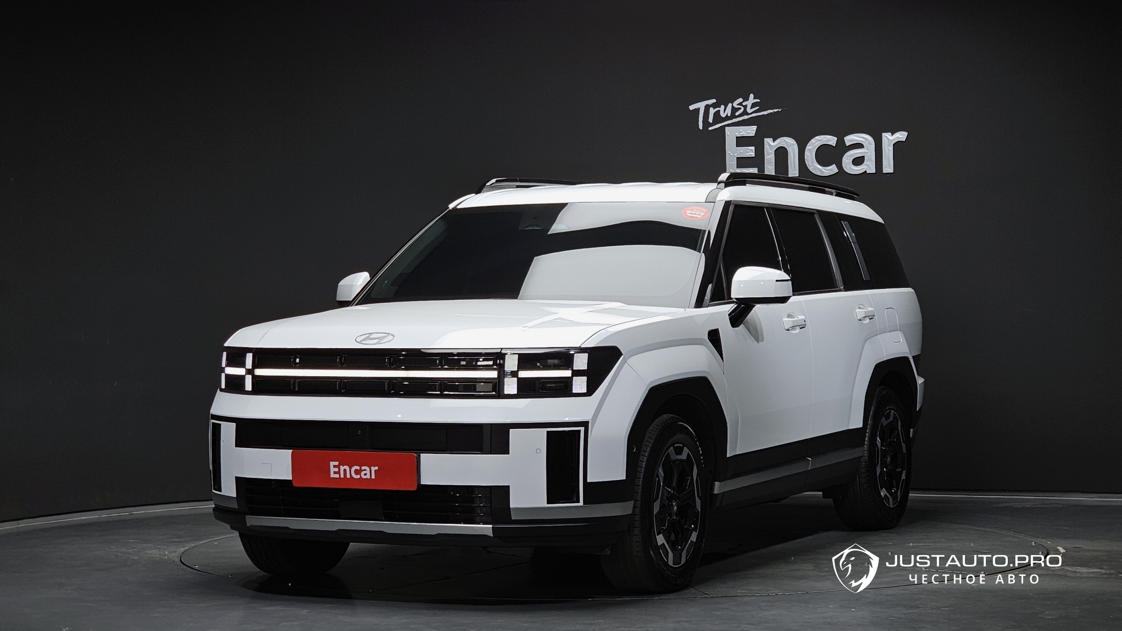 Автомобиль Hyundai Santafe