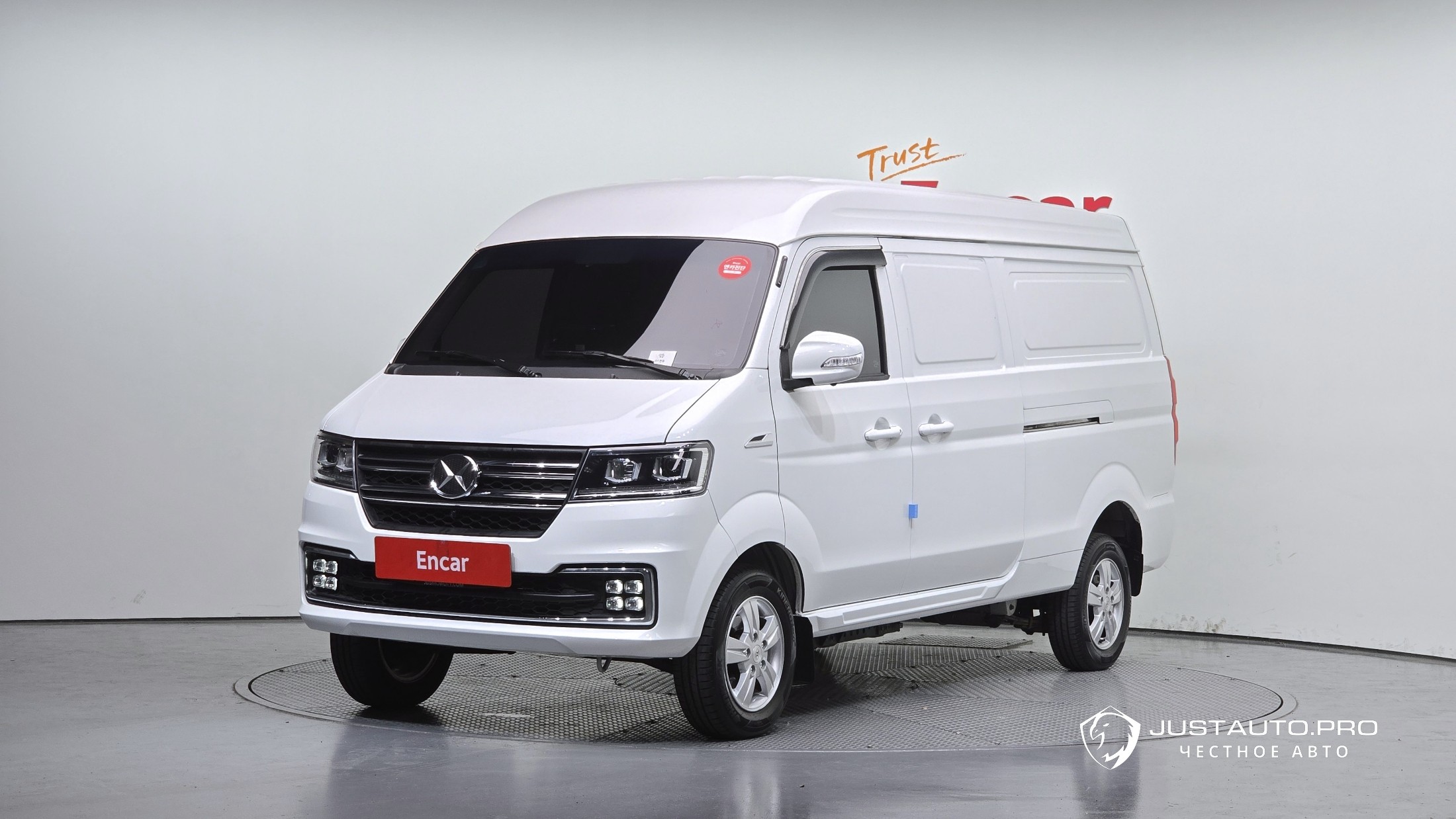 Автомобиль Xin yuan ET Van