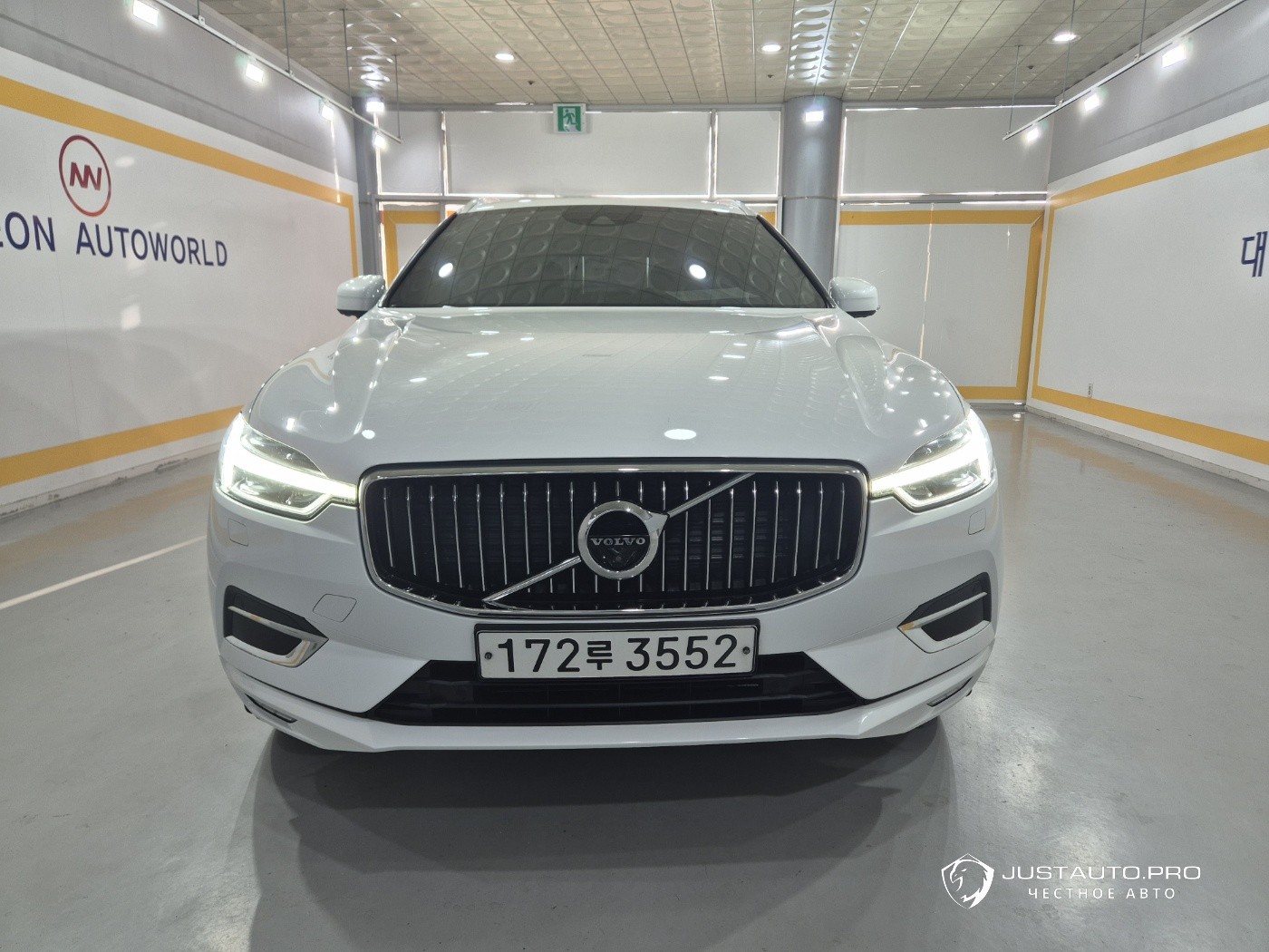 Автомобиль Volvo XC60