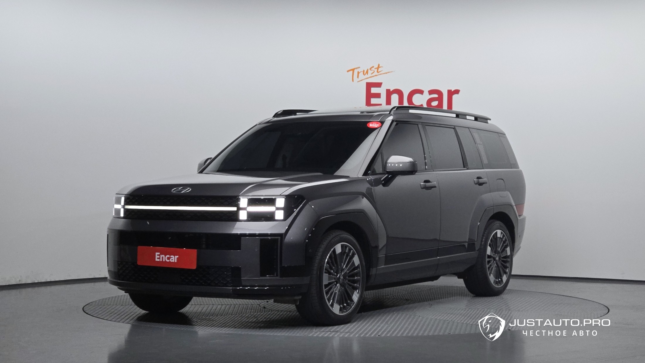 Автомобиль Hyundai Santafe