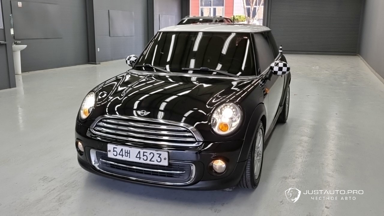 Автомобиль Mini Cooper