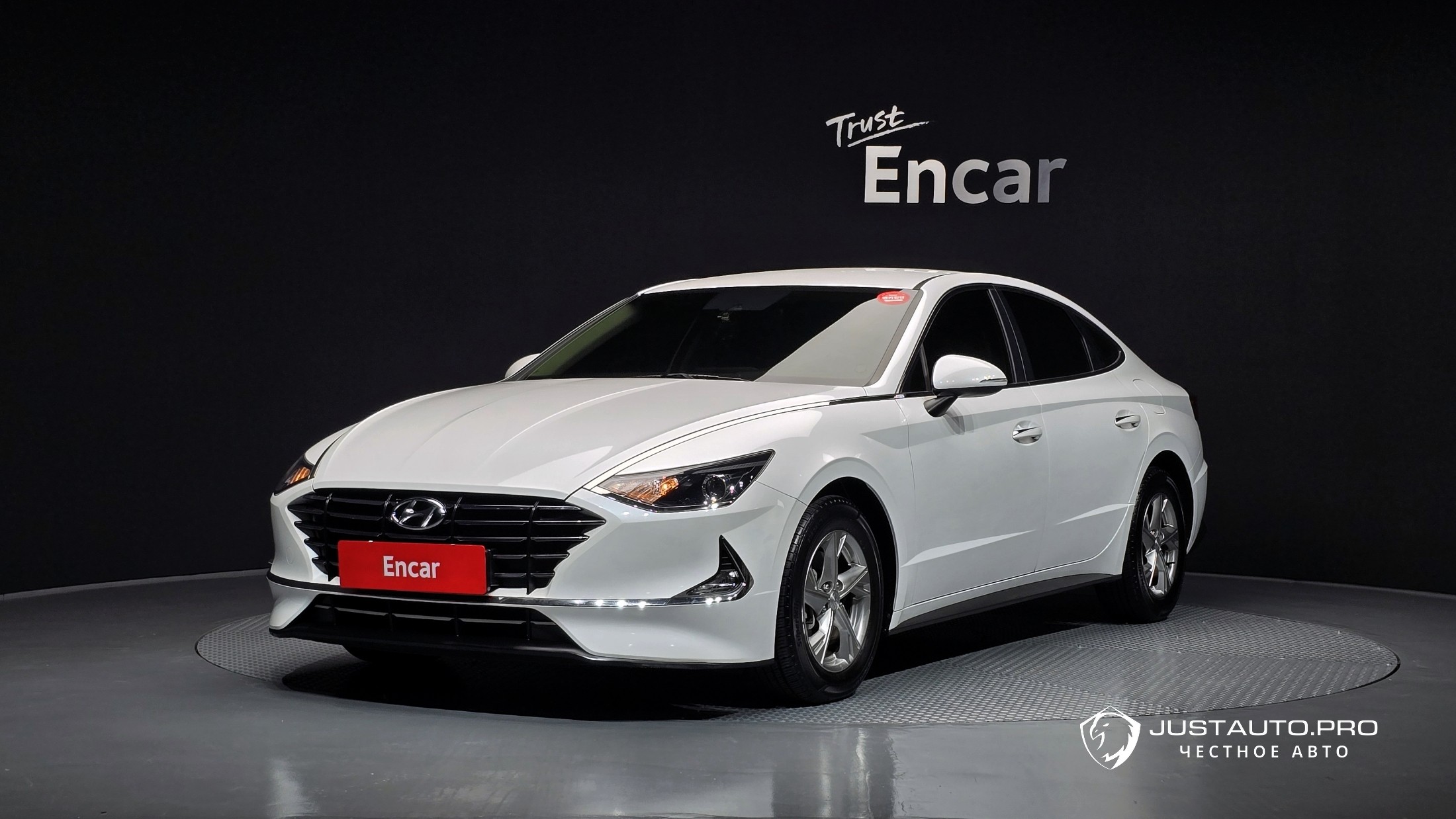 Автомобиль Hyundai Sonata