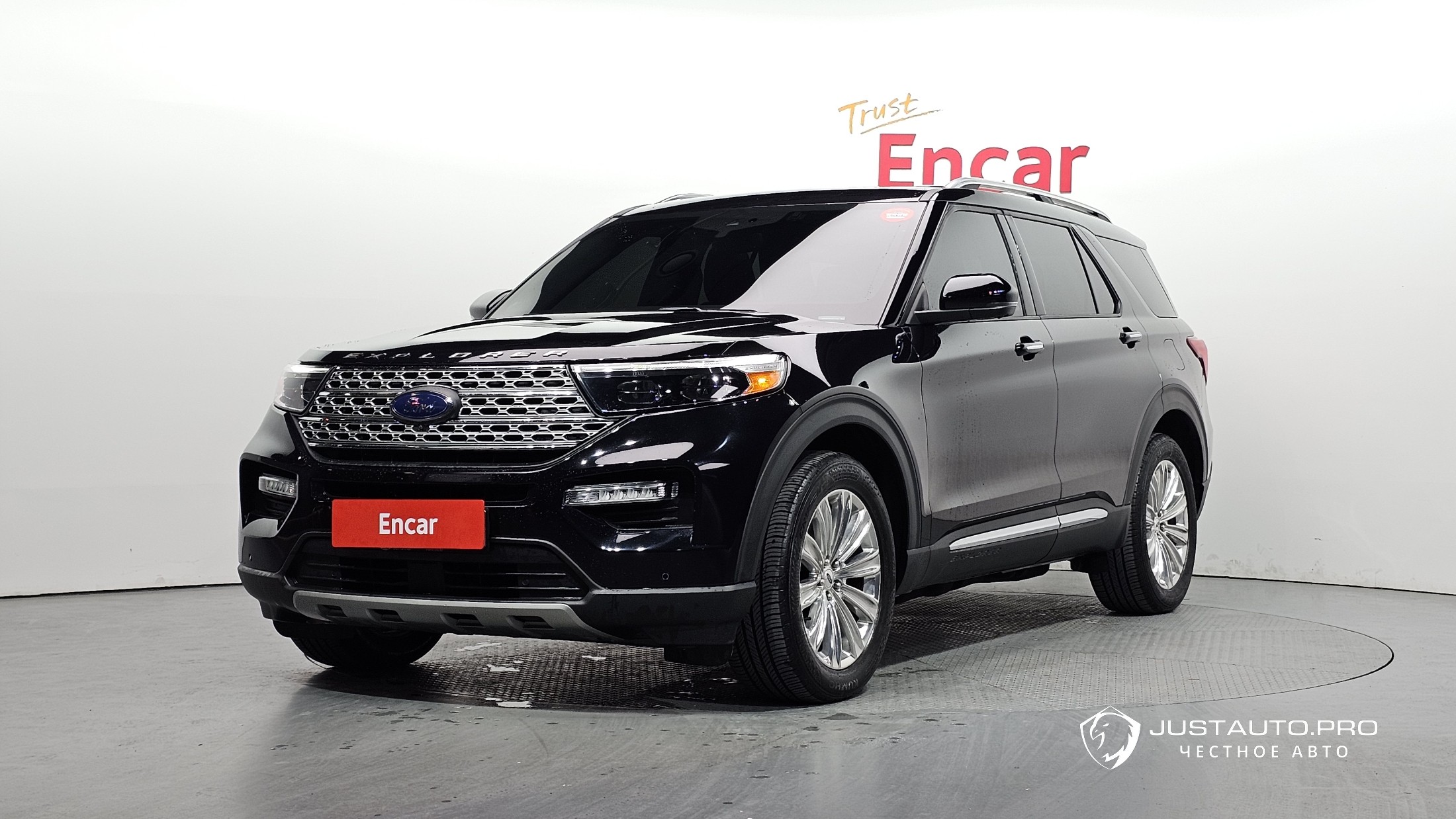 Автомобиль Ford Explorer