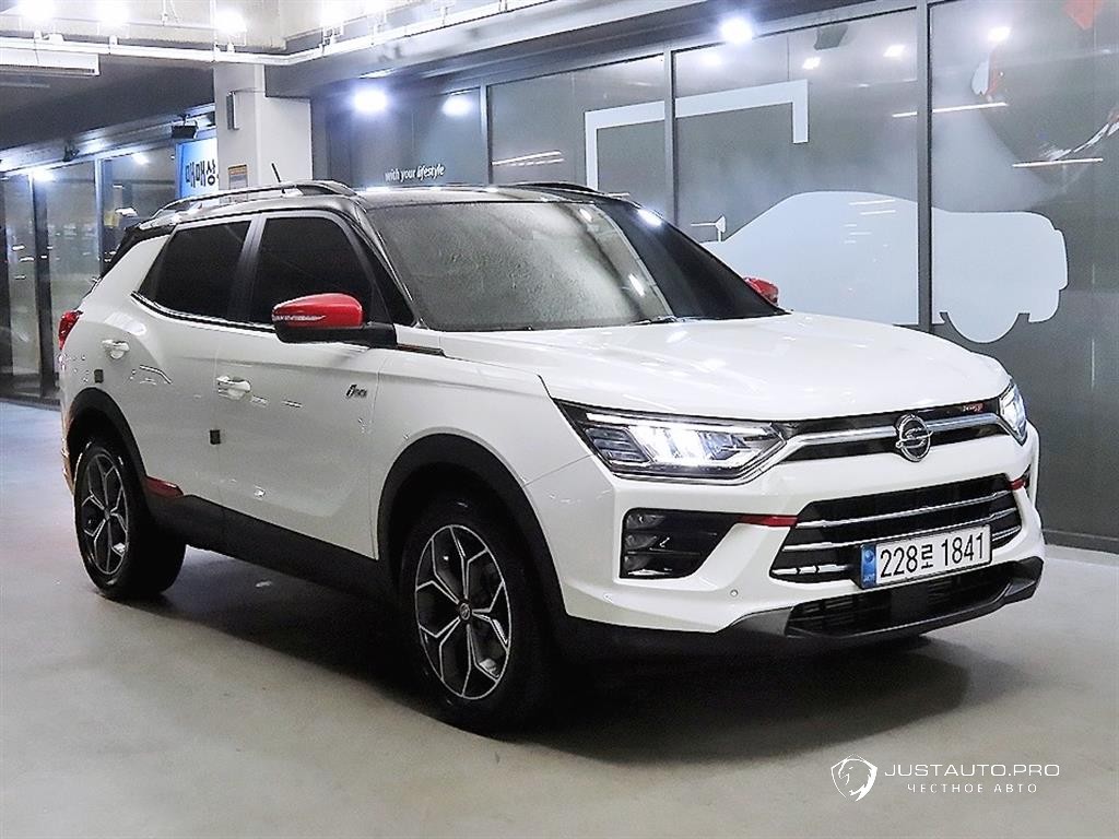 Автомобиль KG_Mobility_Ssangyong KORANDO