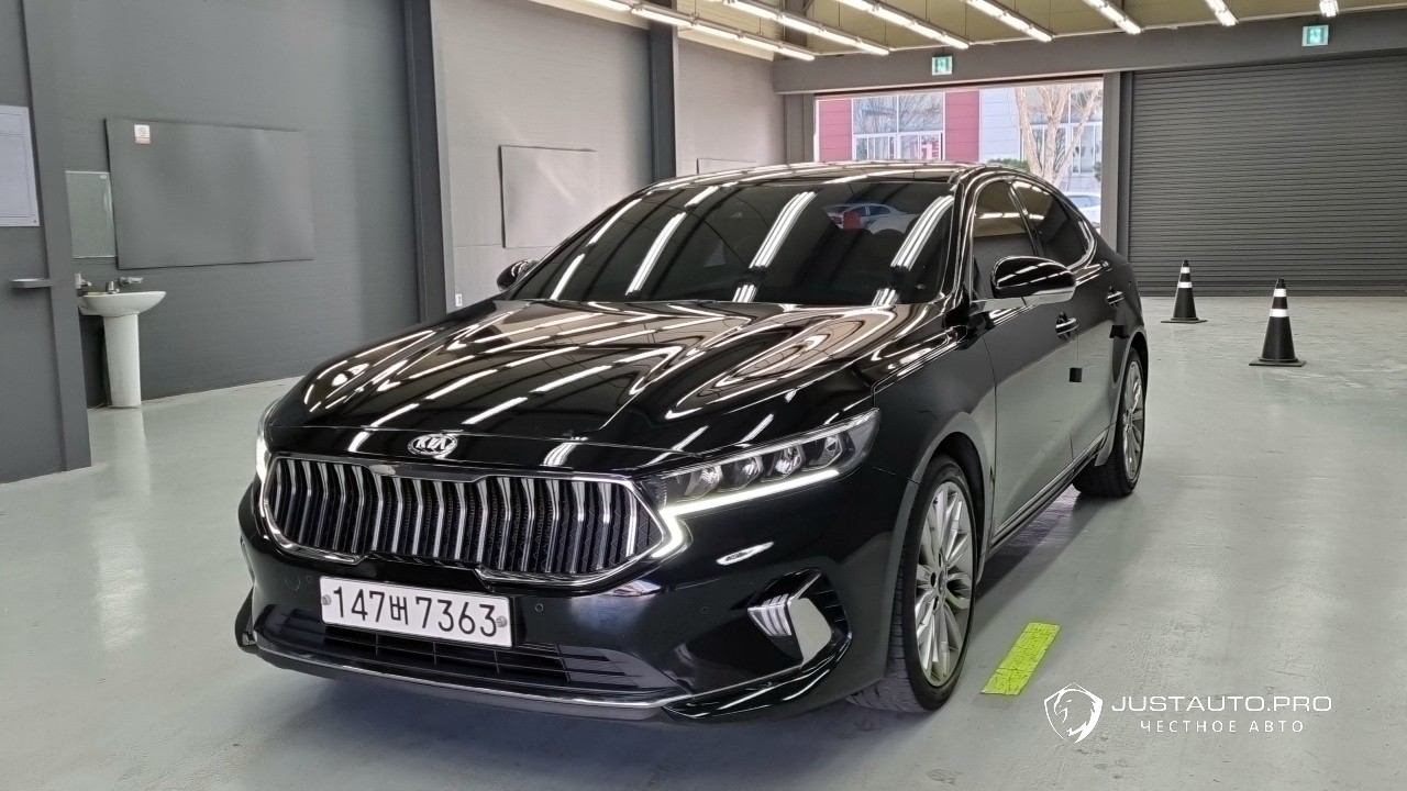 Автомобиль Kia K7
