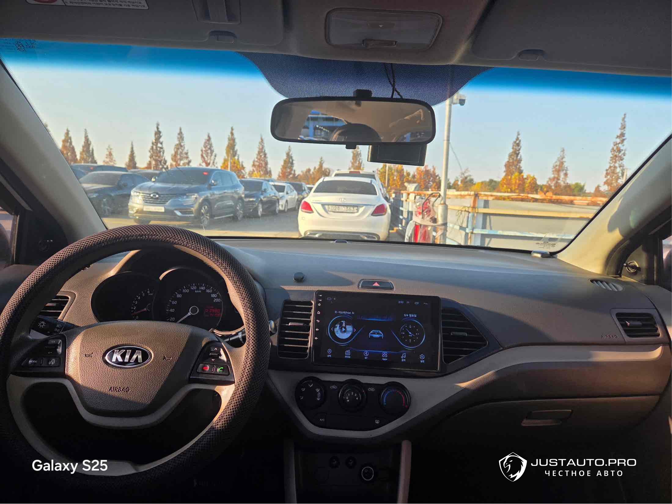 Автомобиль Kia morning