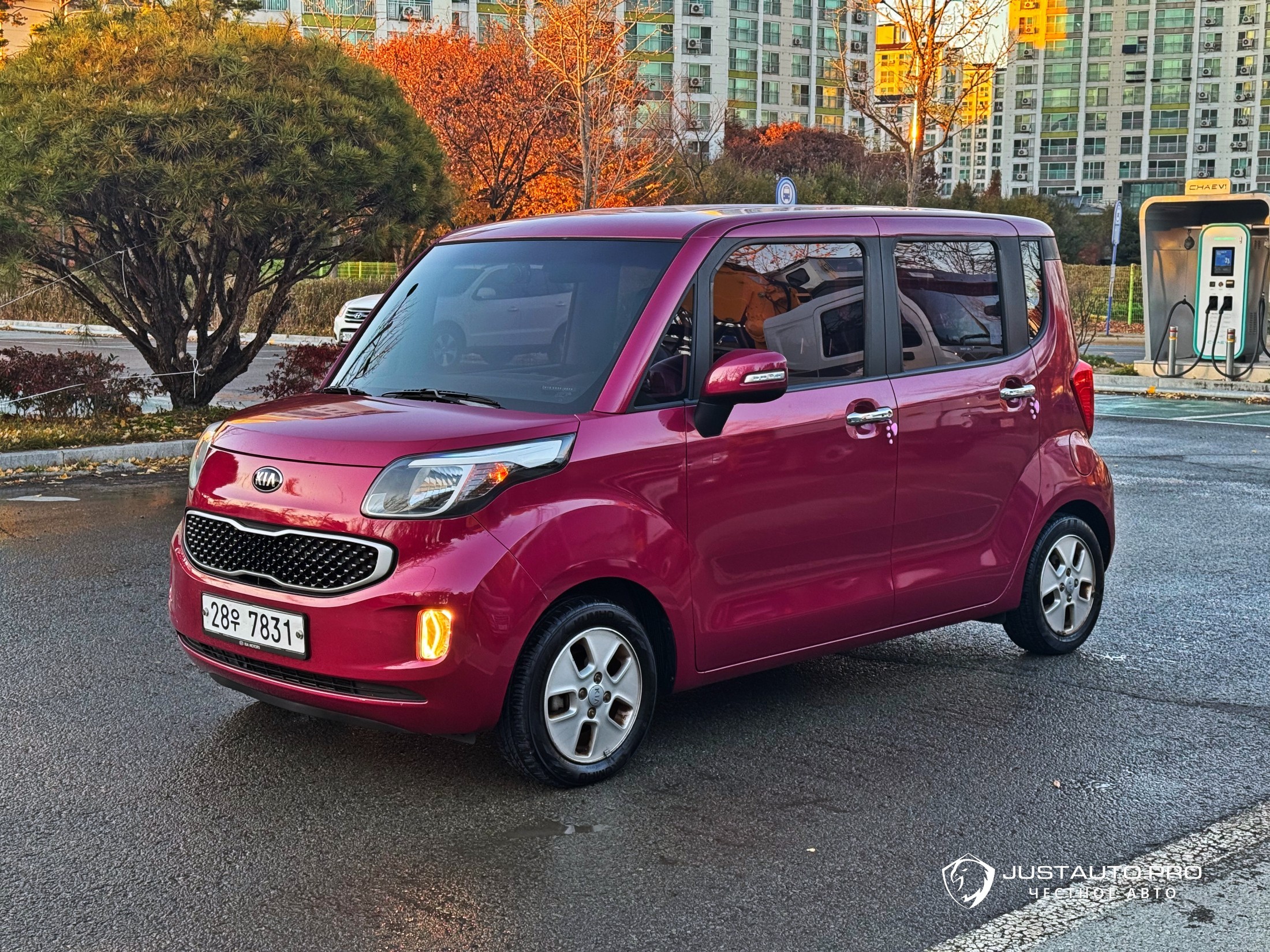 Автомобиль Kia RAY