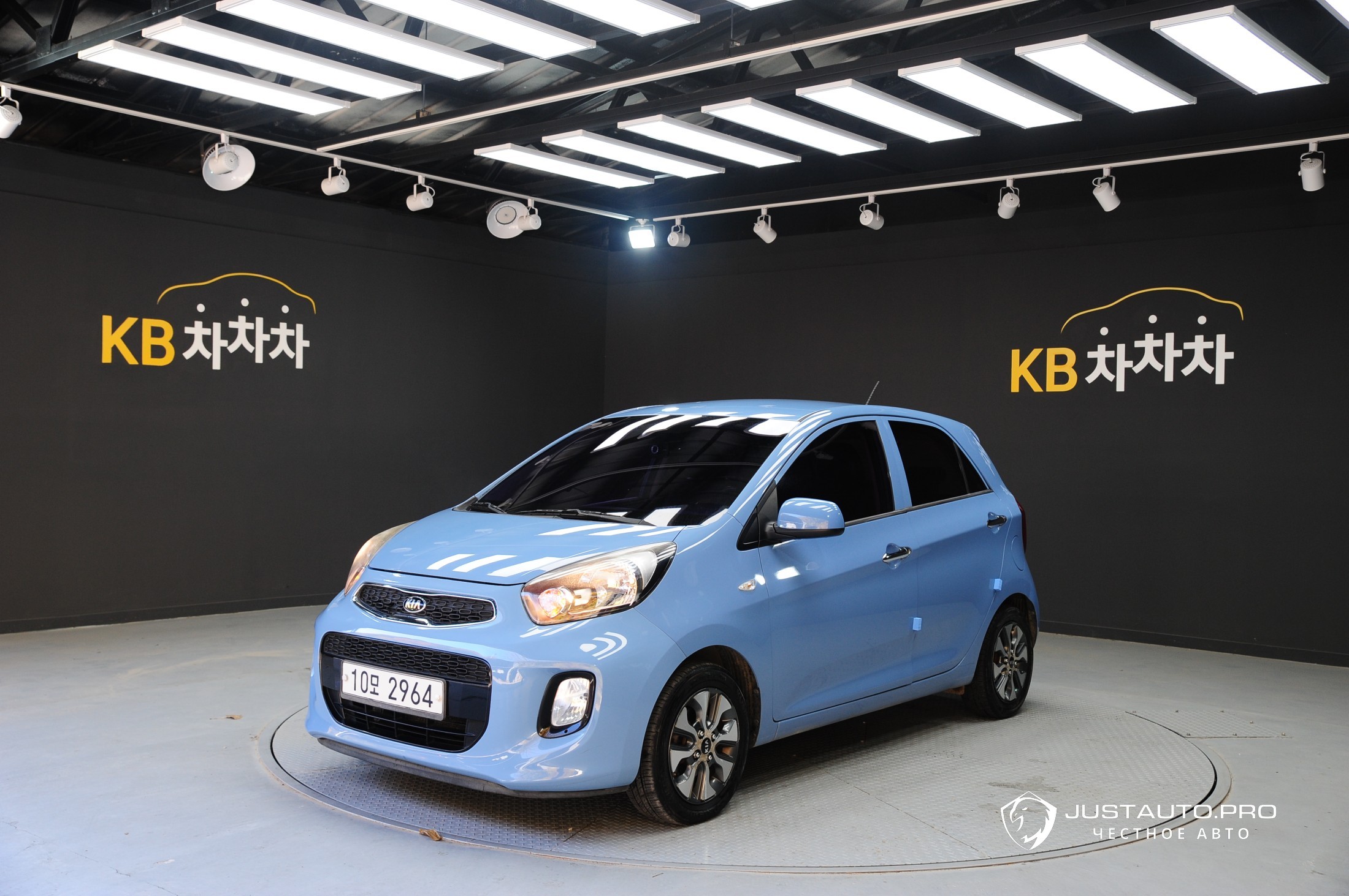 Автомобиль Kia morning