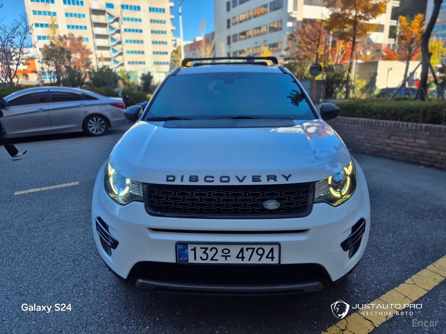 Автомобиль Land Rover Discovery Sport