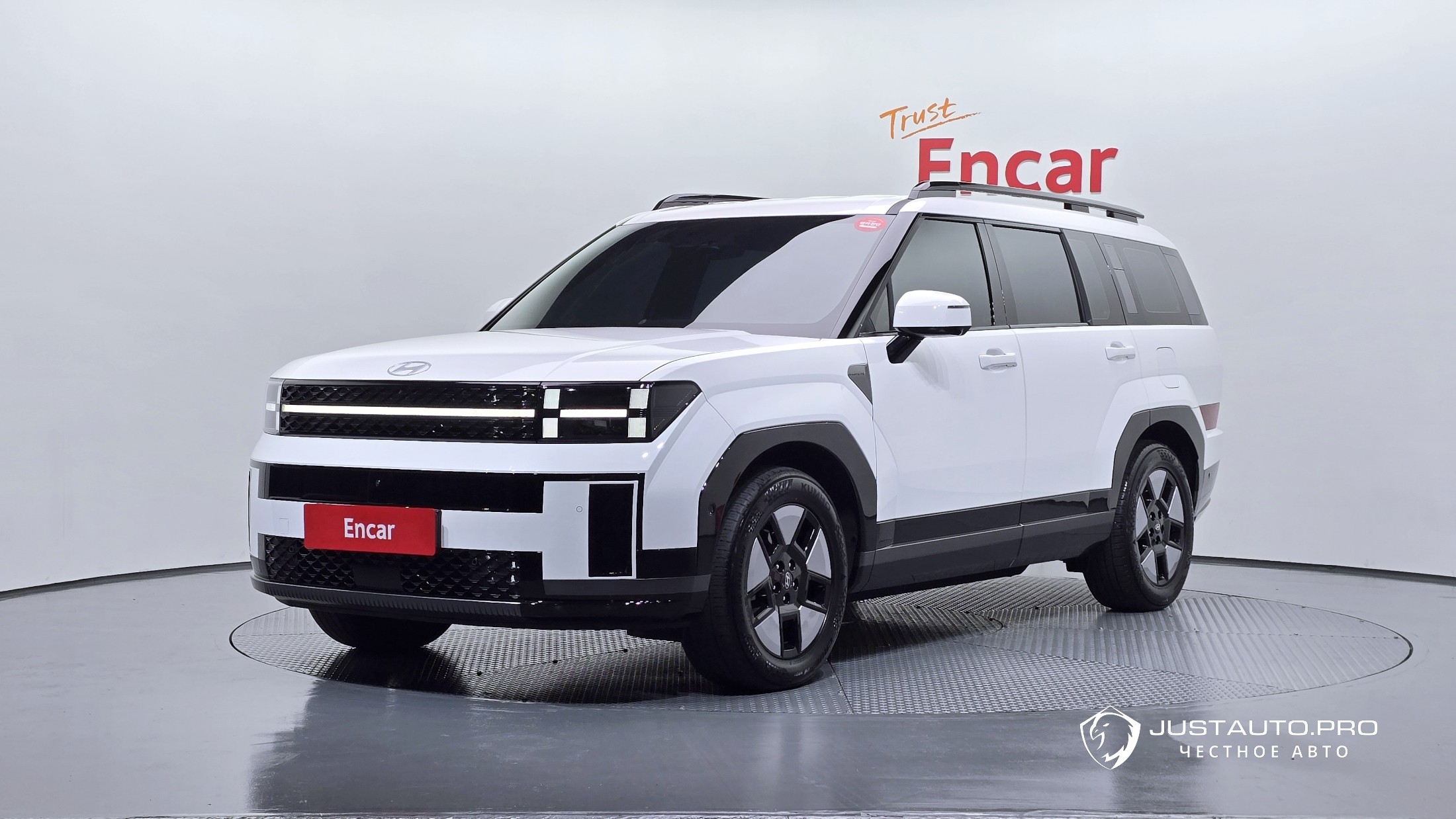 Автомобиль Hyundai Santafe