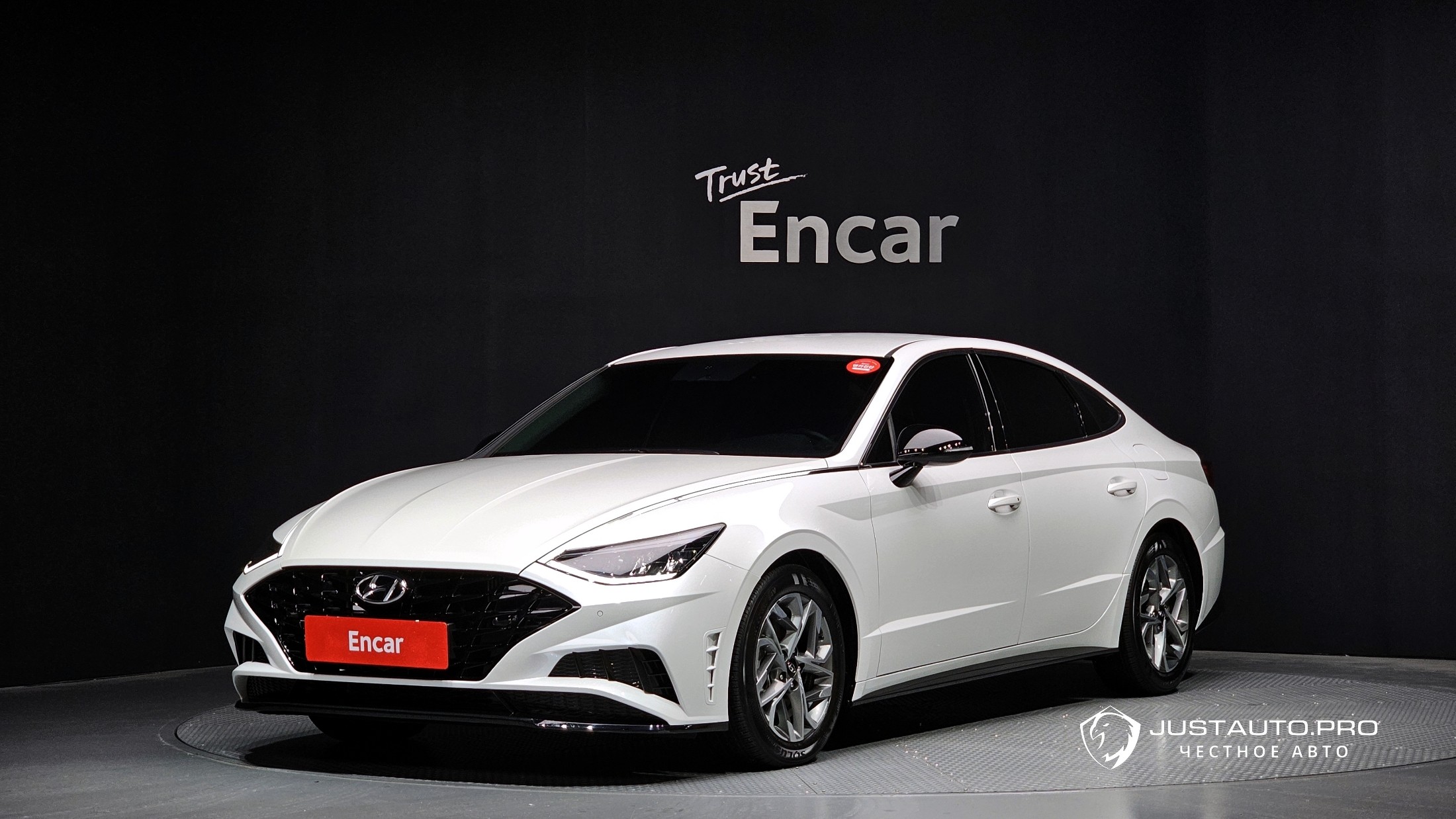 Автомобиль Hyundai Sonata