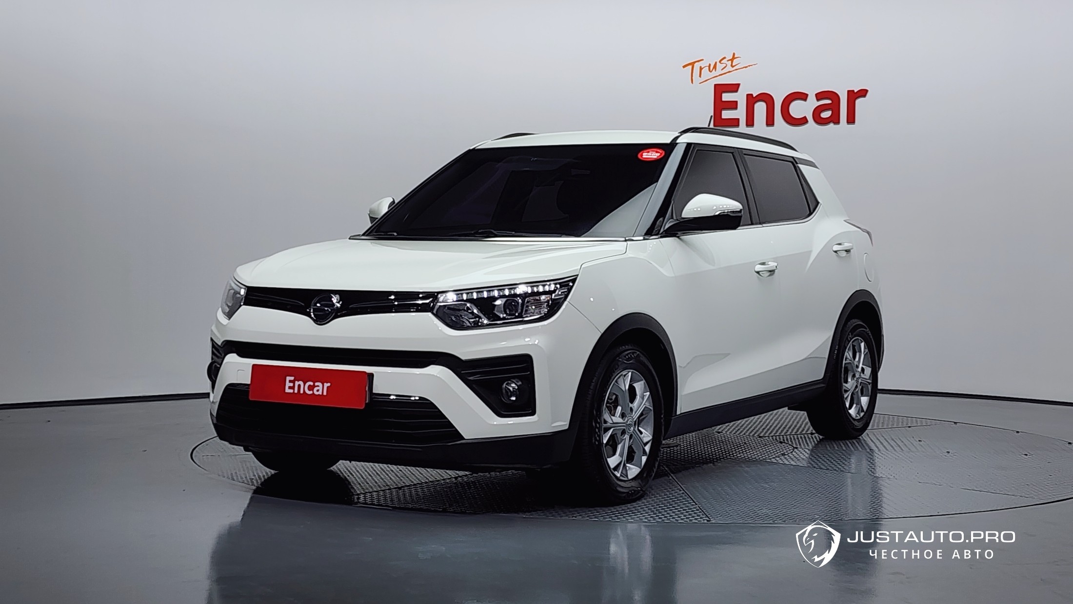 Автомобиль KG_Mobility_Ssangyong TIBOLI