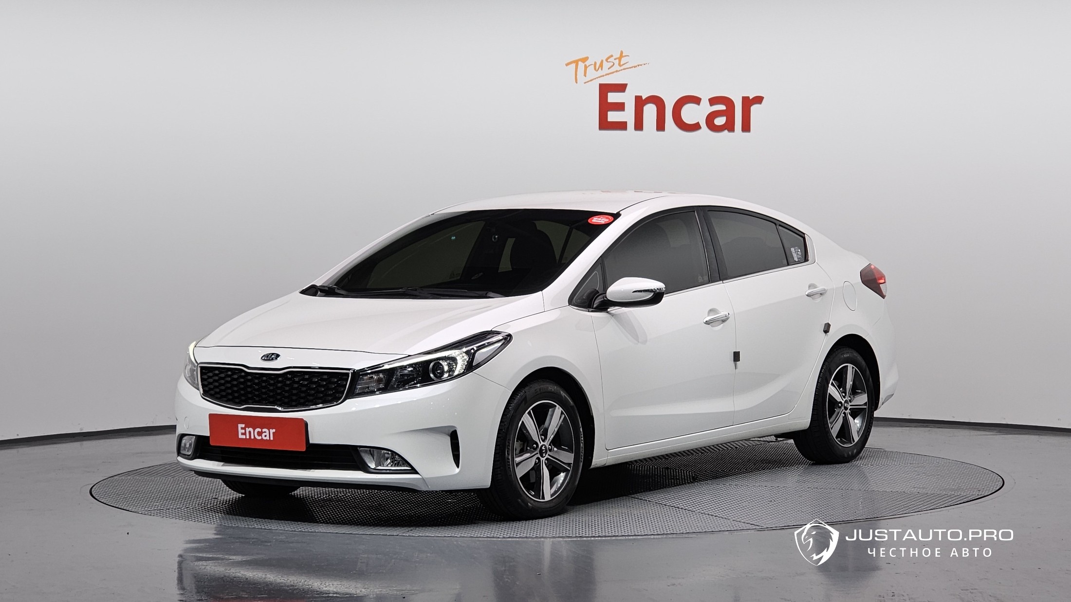 Автомобиль Kia K3