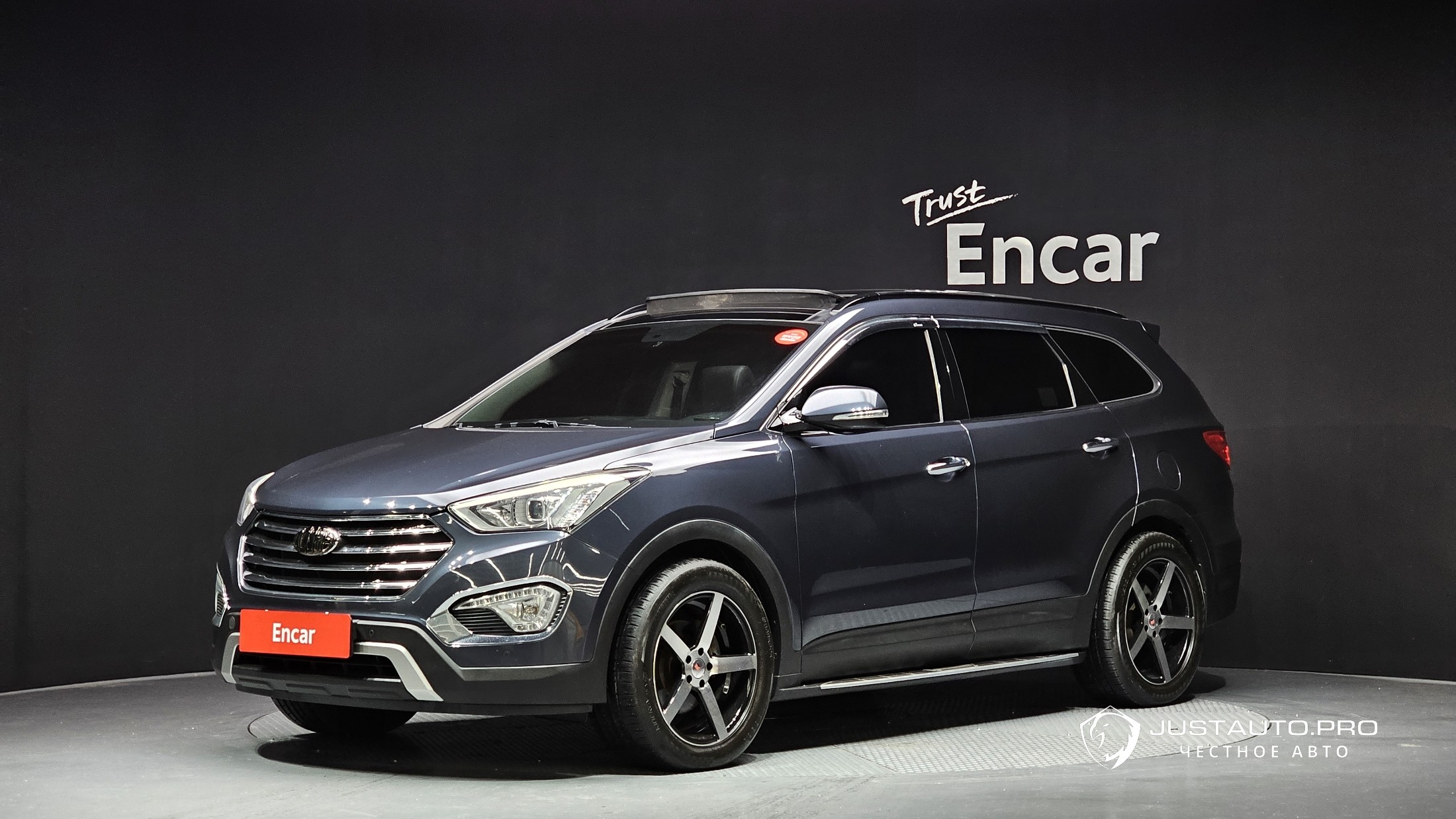 Автомобиль Hyundai Maxcruz