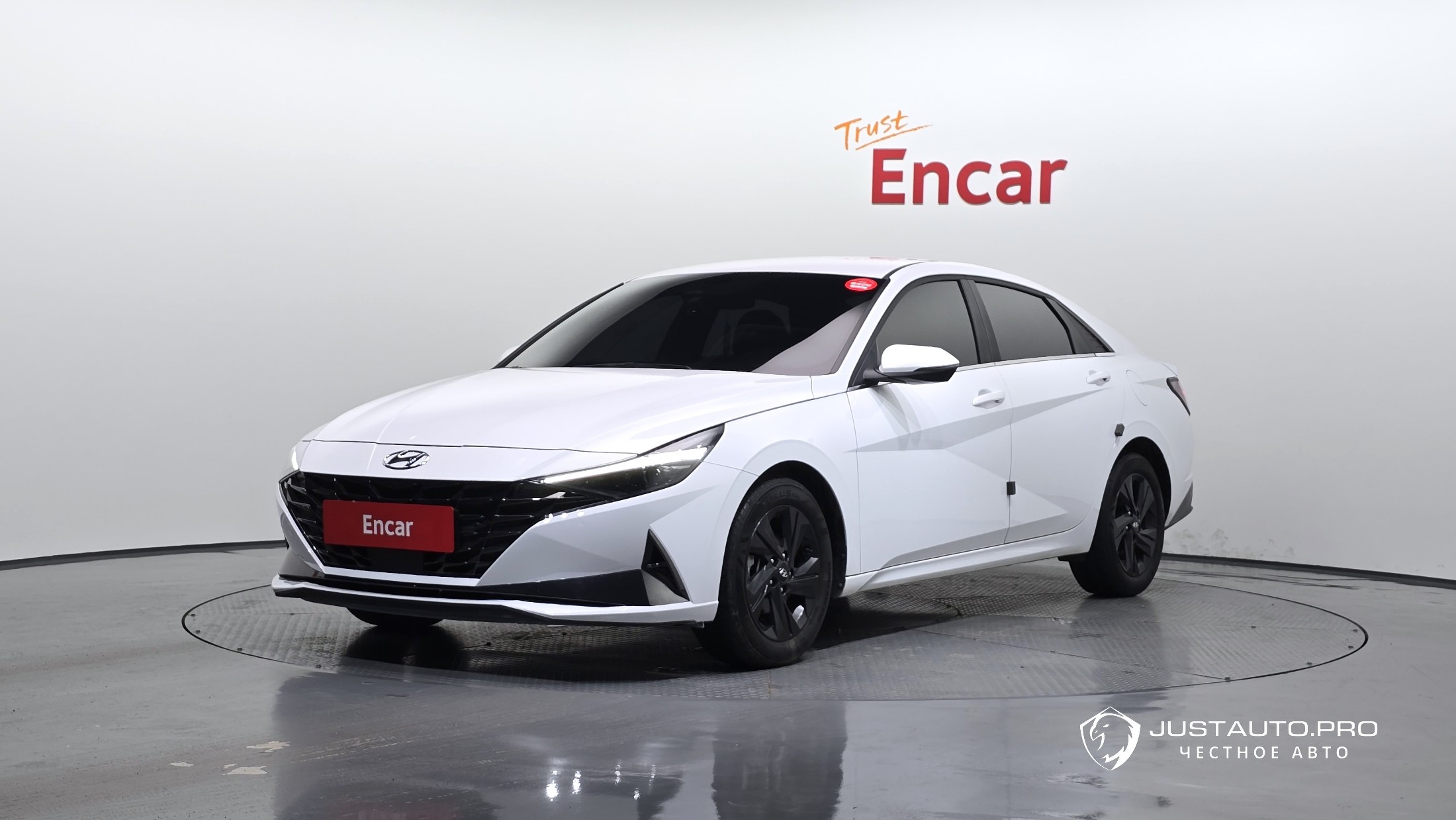 Автомобиль Hyundai AVANTE