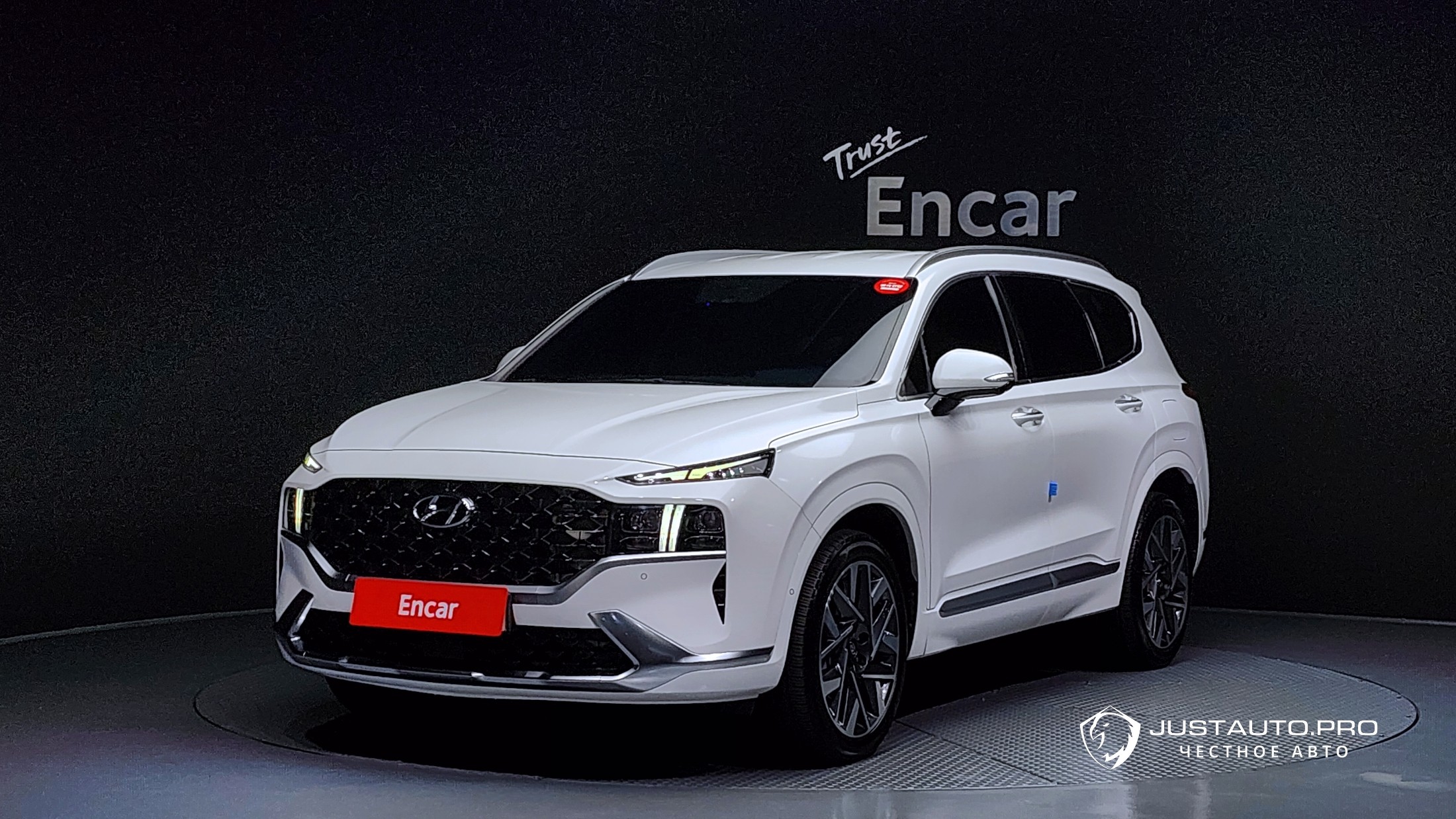 Автомобиль Hyundai Santafe