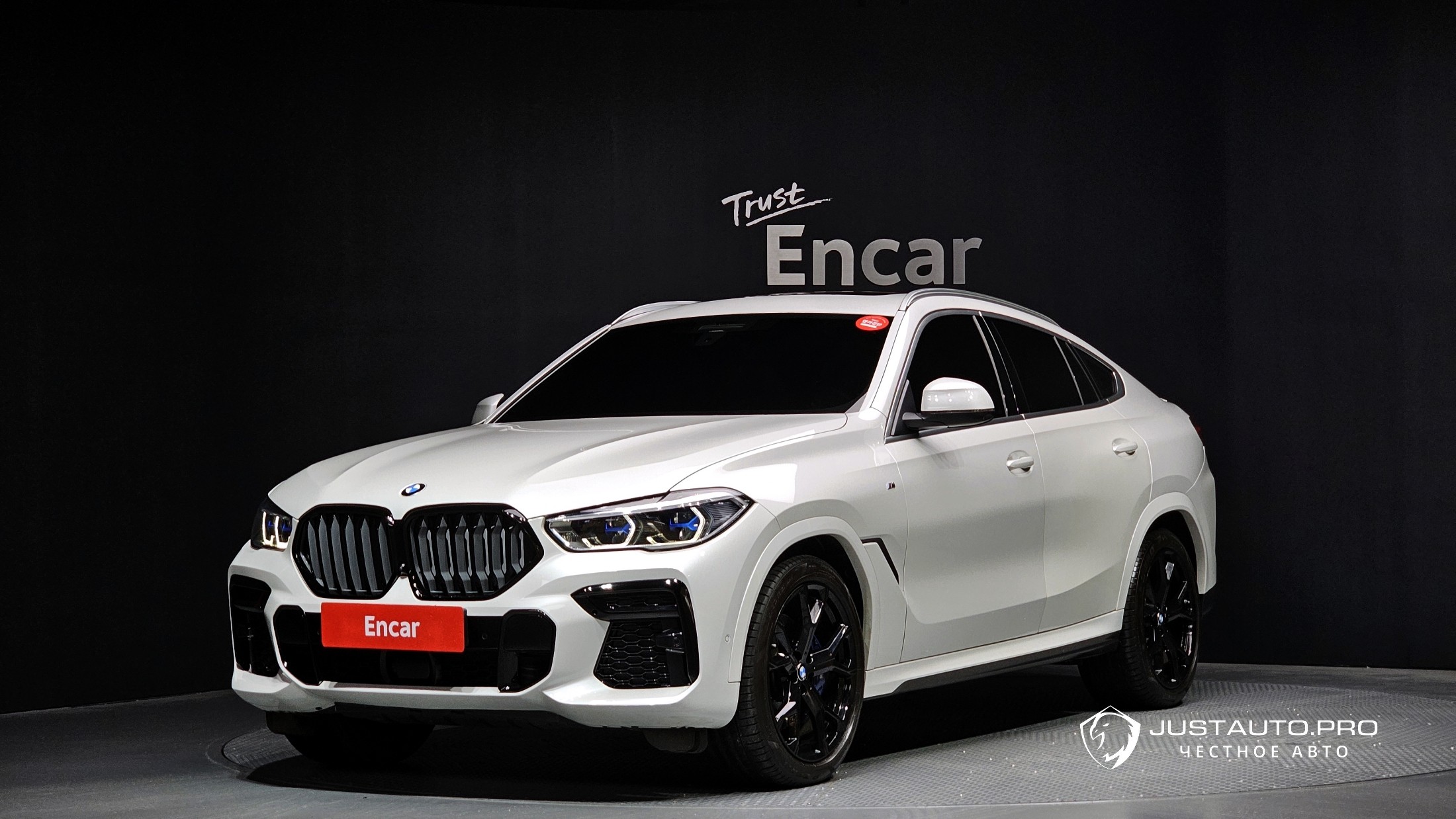 Автомобиль BMW X6