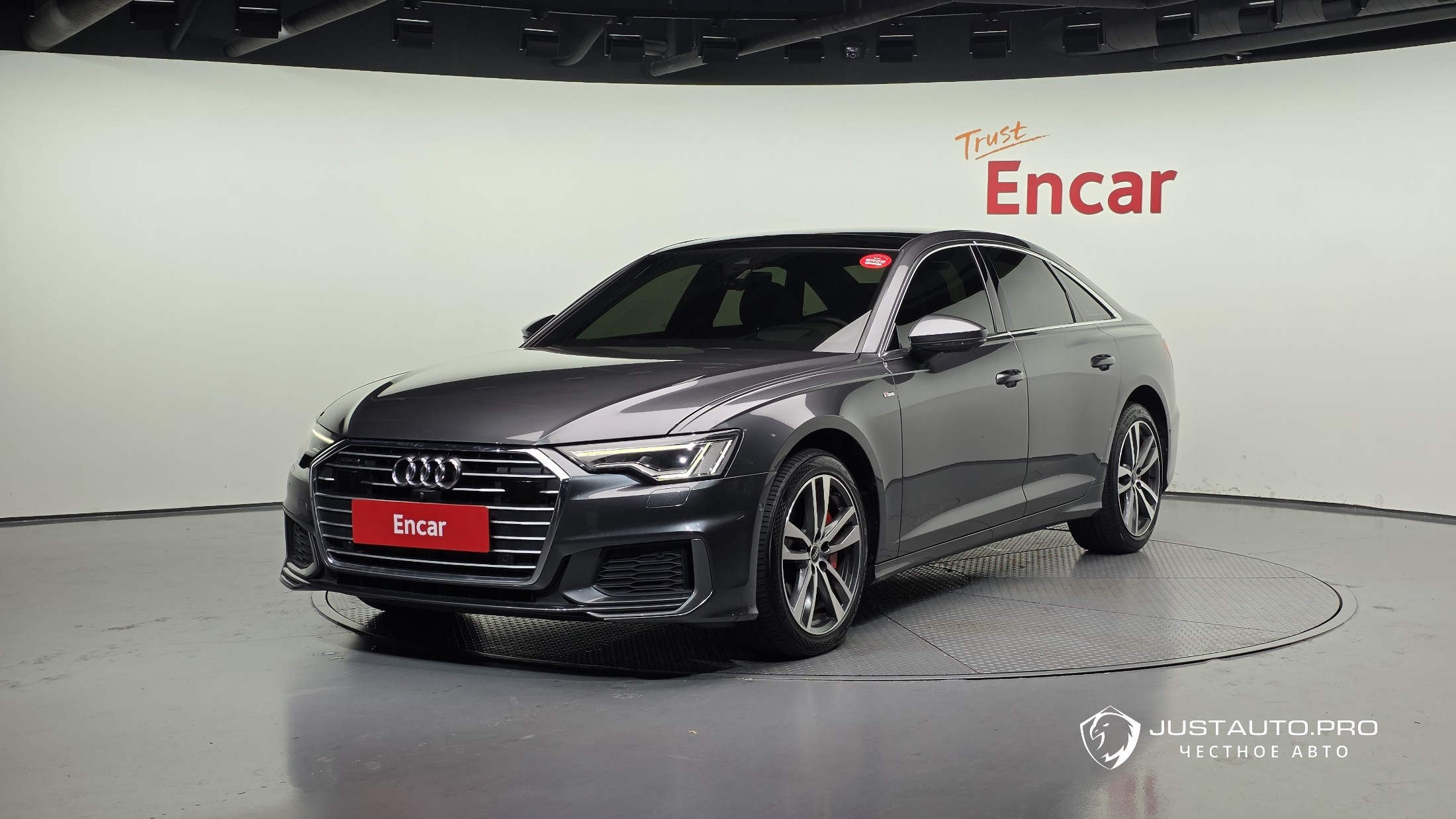 Автомобиль Audi A6