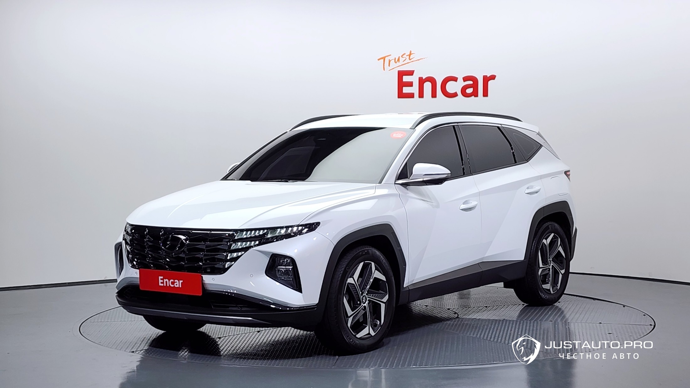 Автомобиль Hyundai Tucson