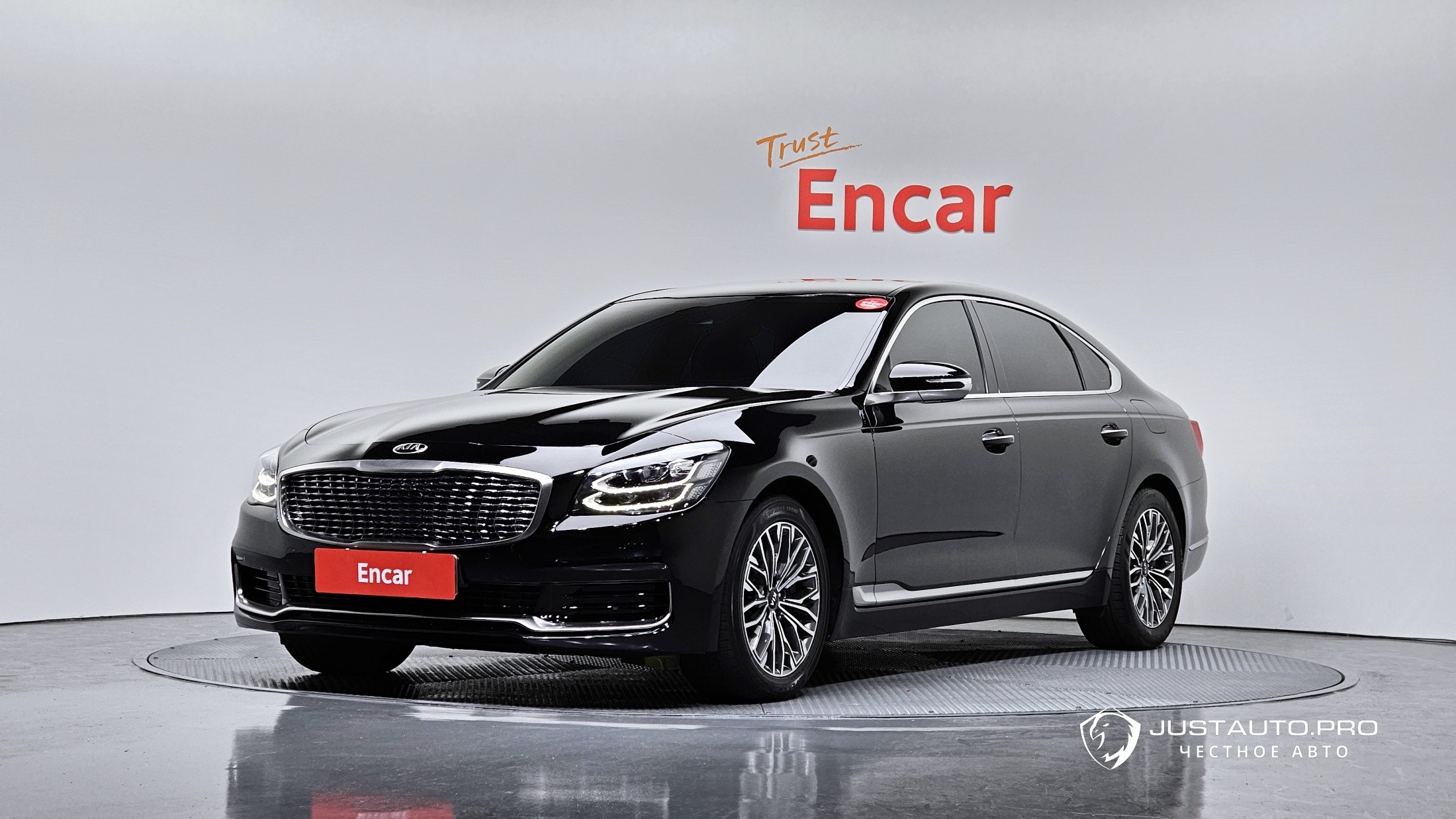Автомобиль Kia K9
