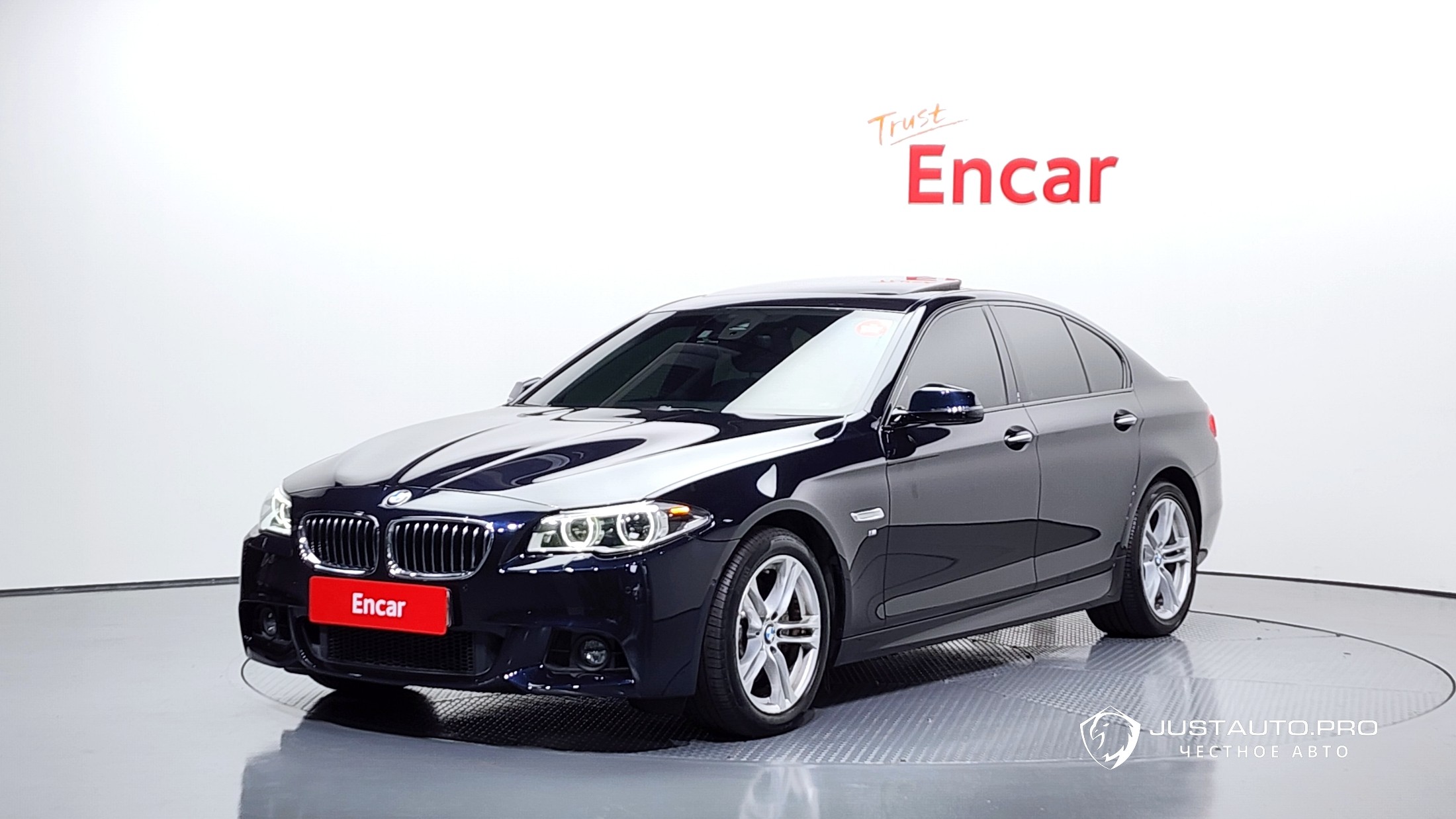 Автомобиль BMW 5-Series