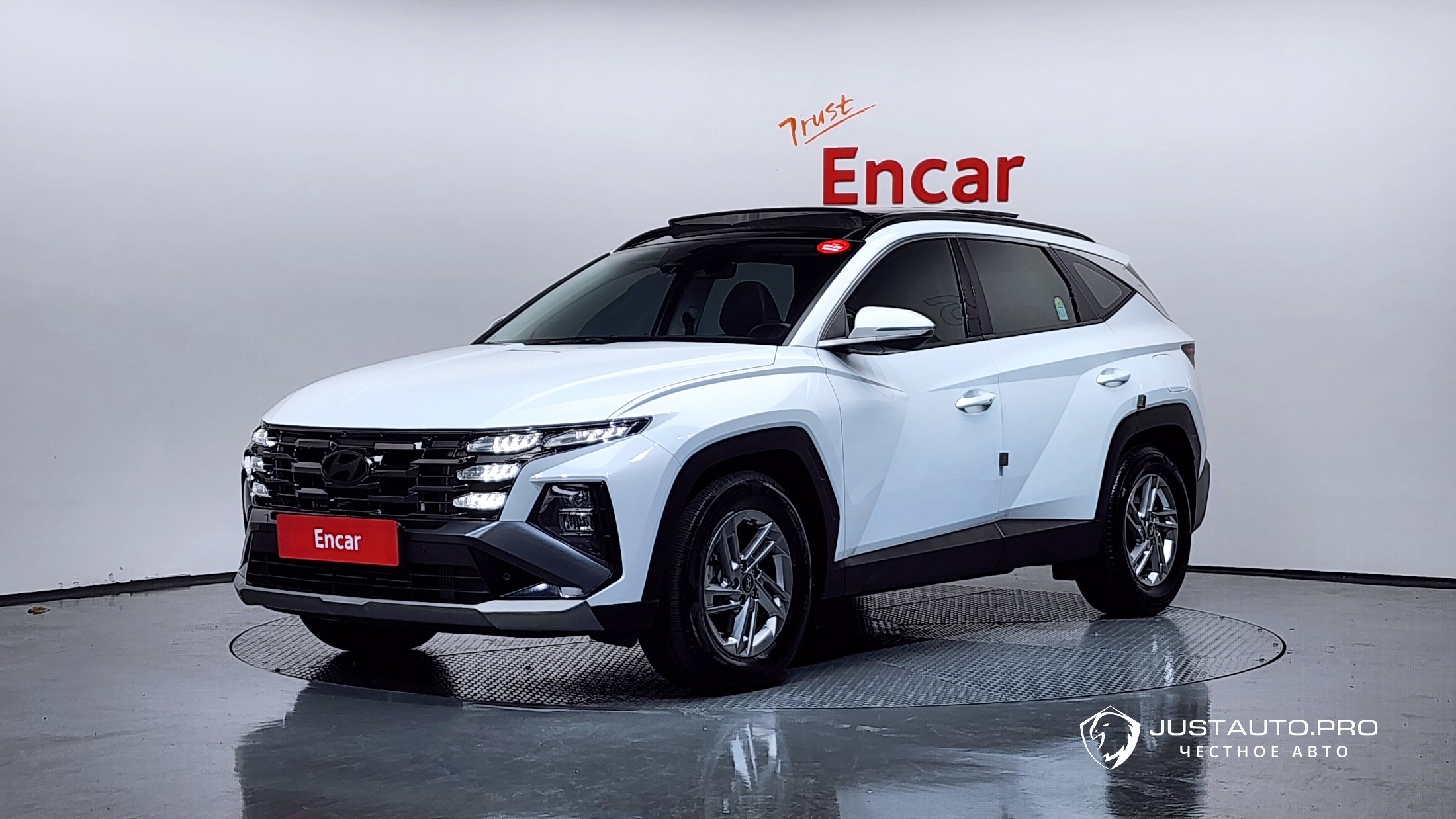 Автомобиль Hyundai Tucson