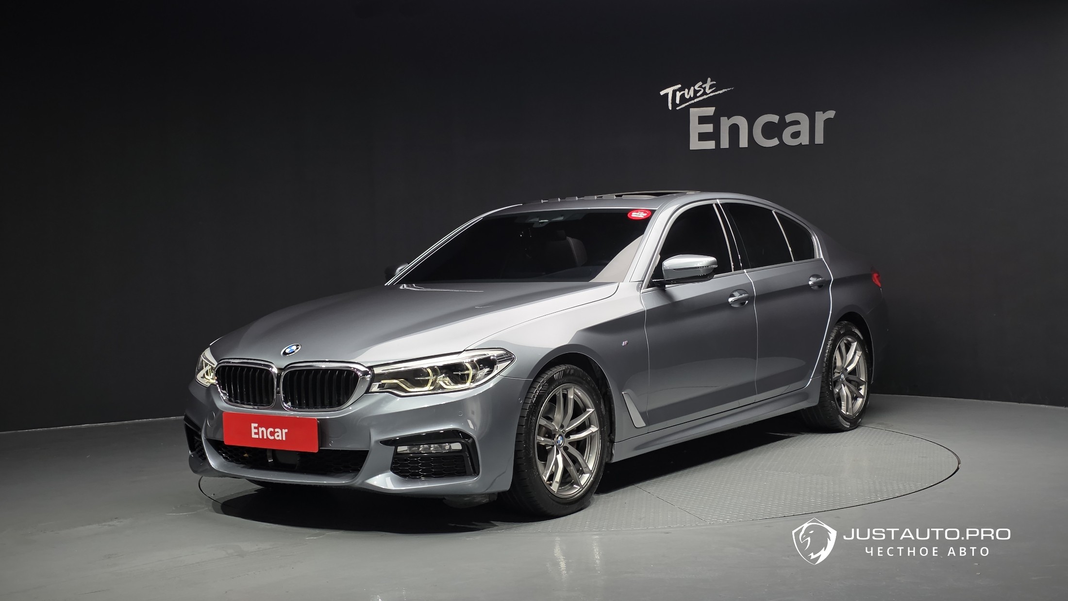 Автомобиль BMW 5-Series