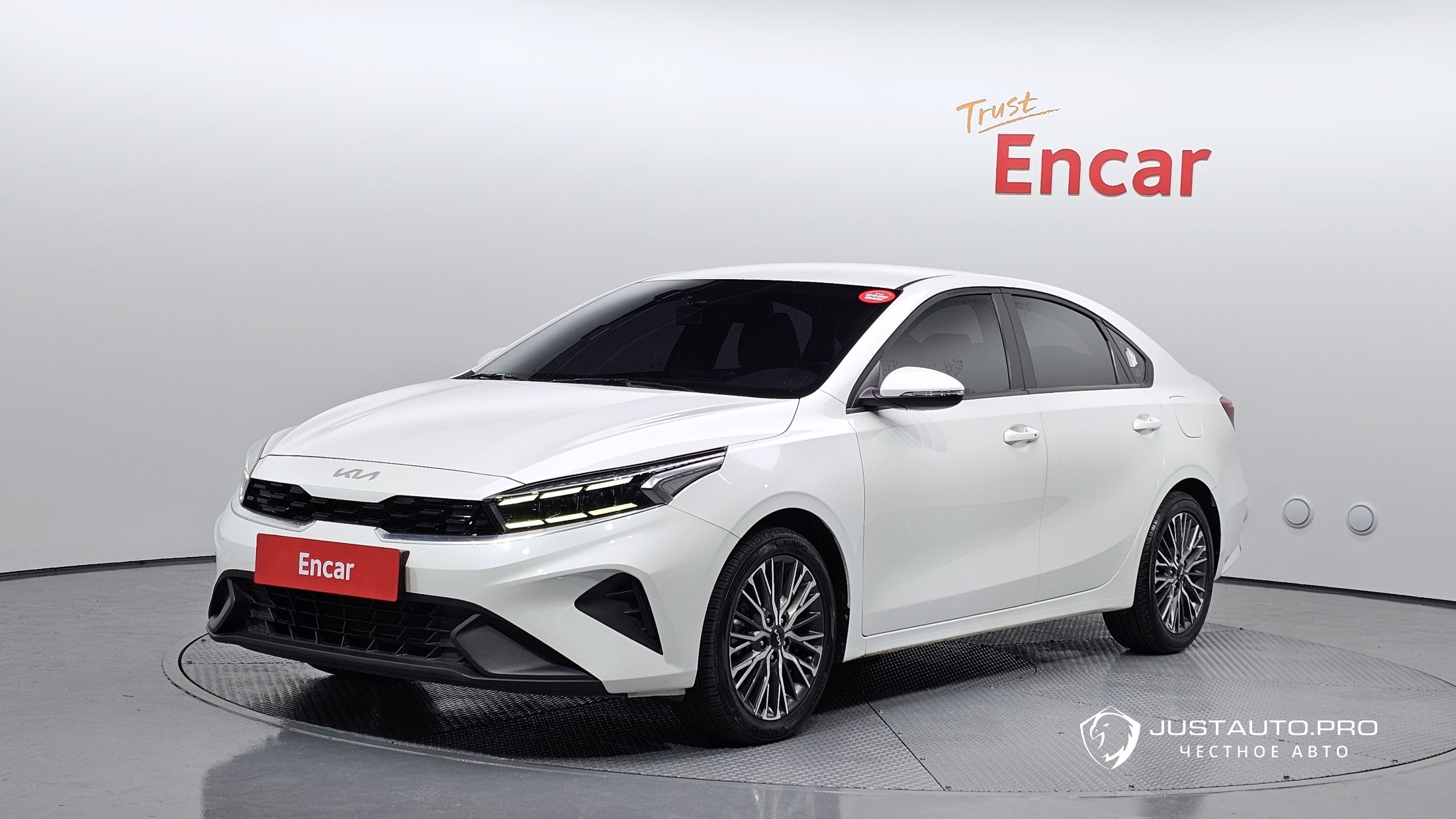 Автомобиль Kia K3